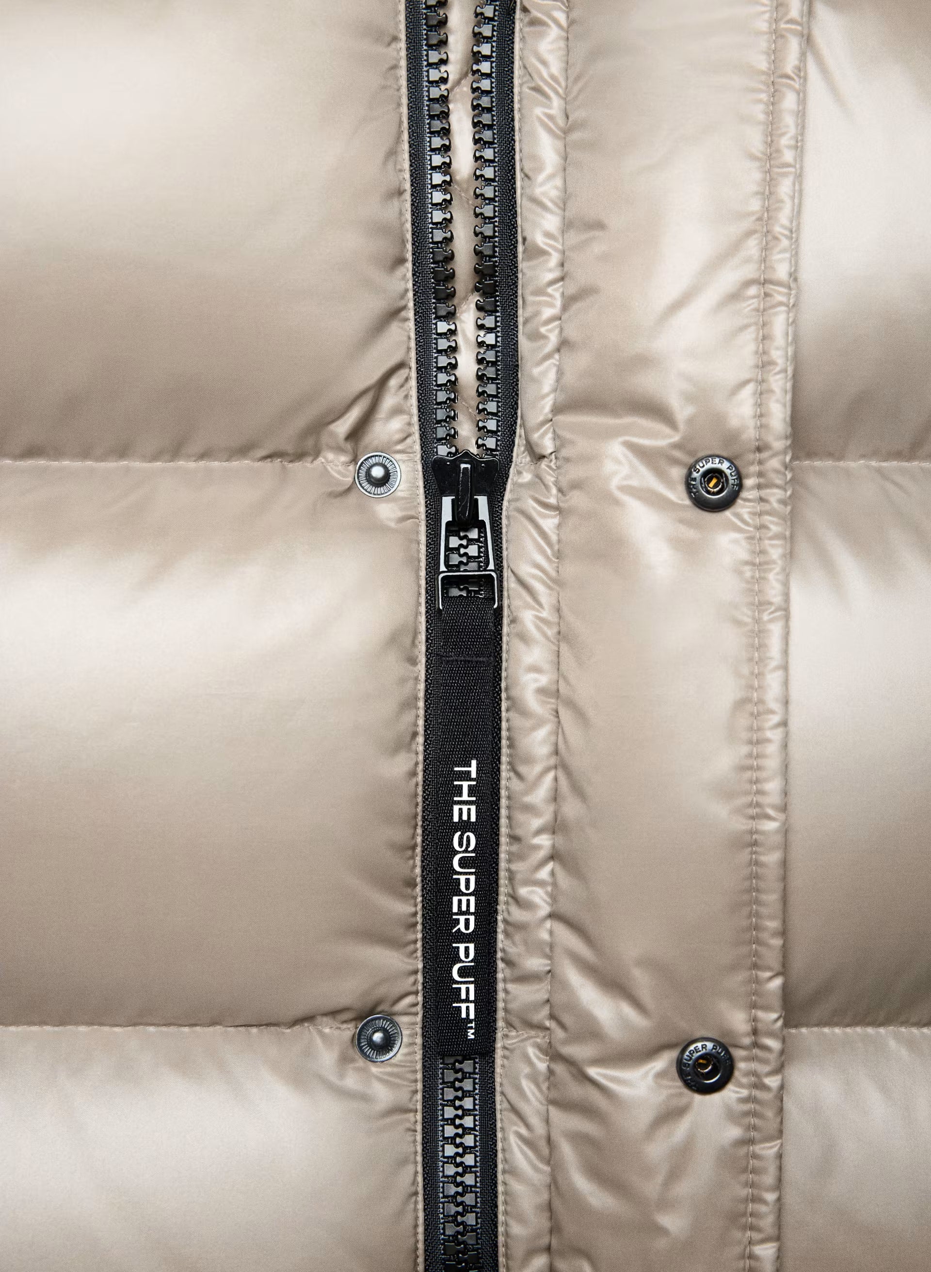 The Super Puff™ - Hi-Gloss - MODERN TAUPE