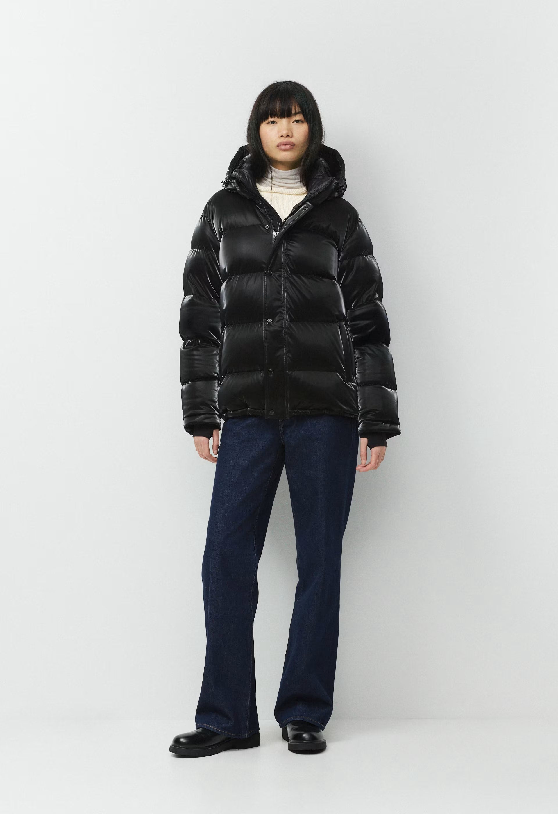 The Super Puff™ - Liquid Shine - BLACK