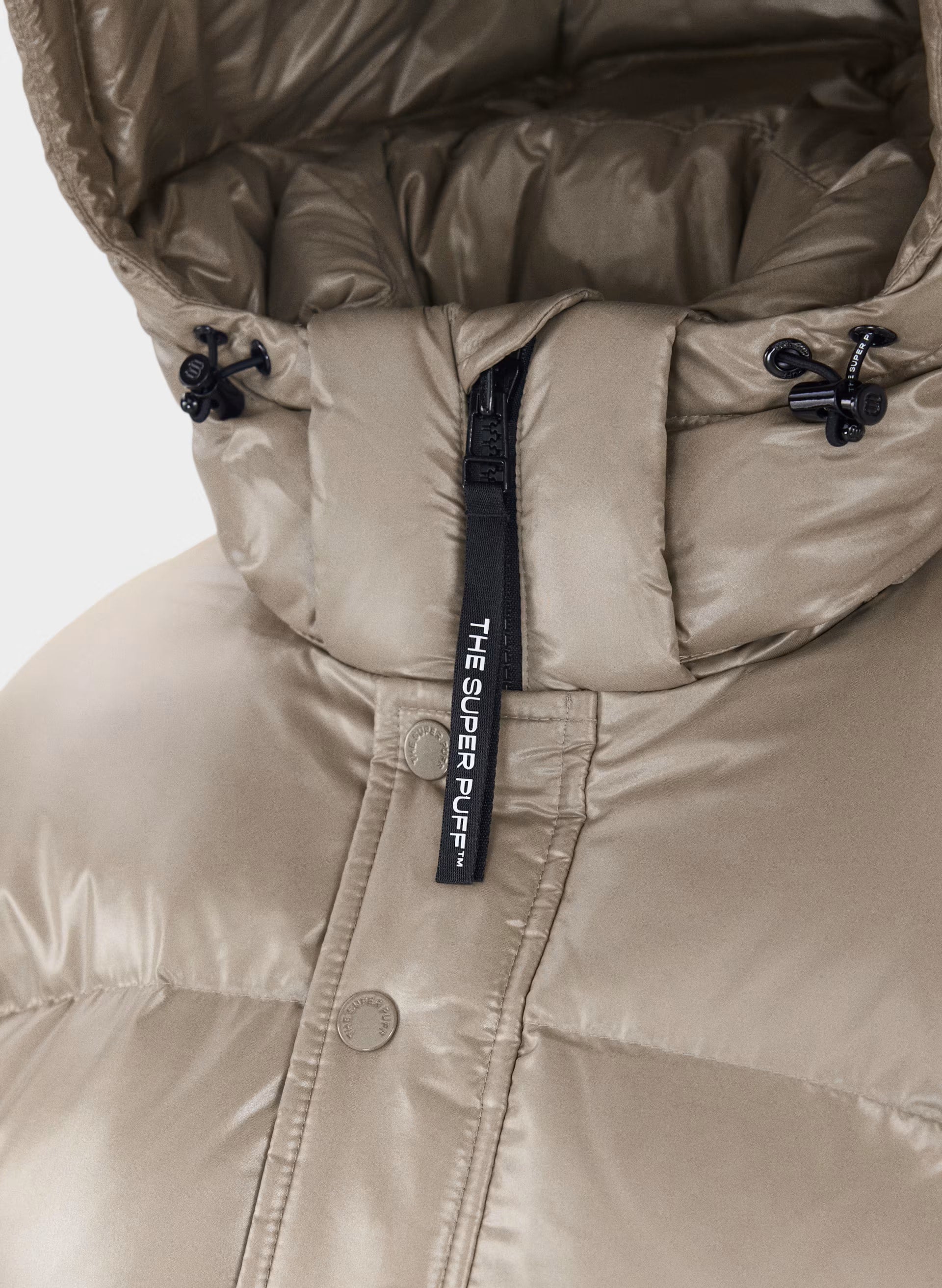 The Super Puff™ Shorty - Hi-Gloss - MODERN TAUPE