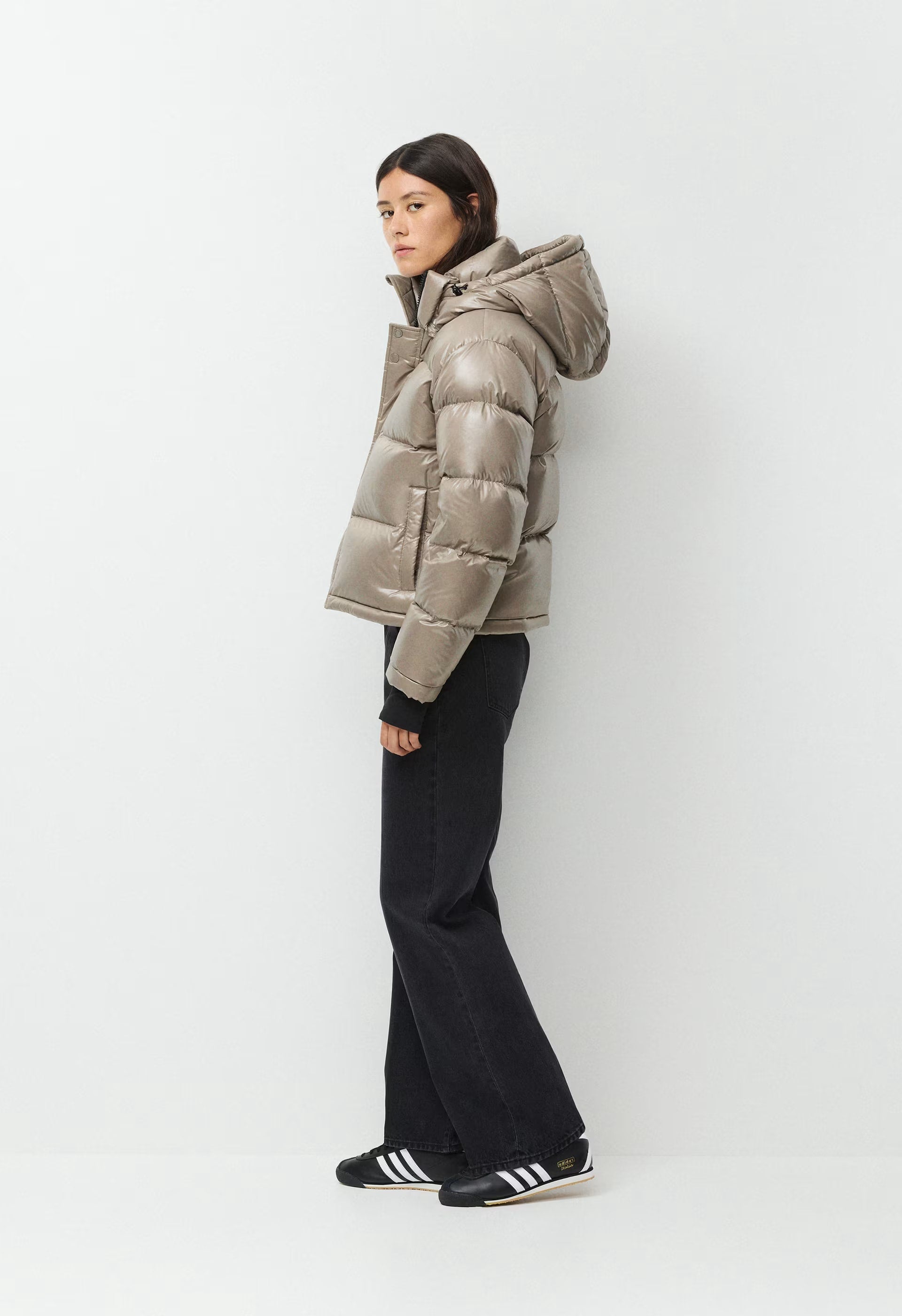 The Super Puff™ Shorty - Hi-Gloss - MODERN TAUPE