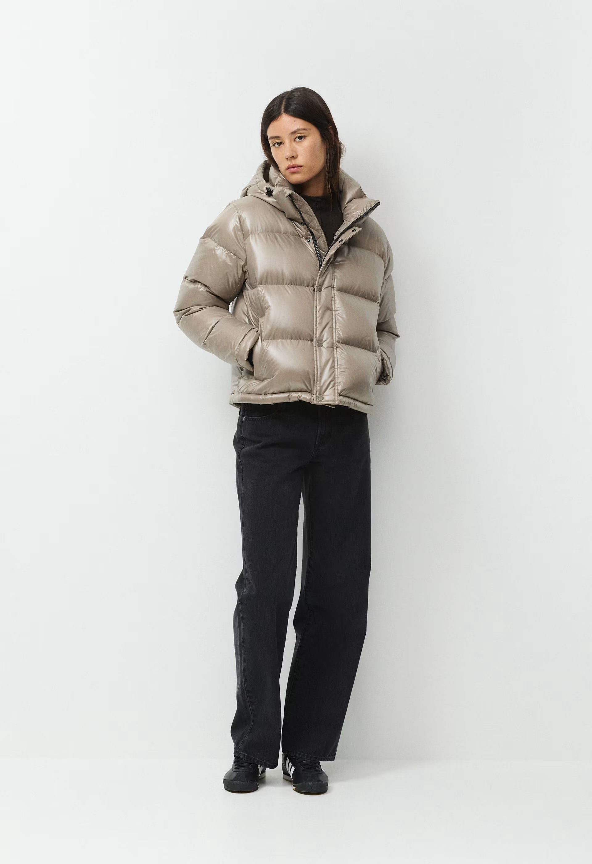 The Super Puff™ Shorty - Hi-Gloss - MODERN TAUPE