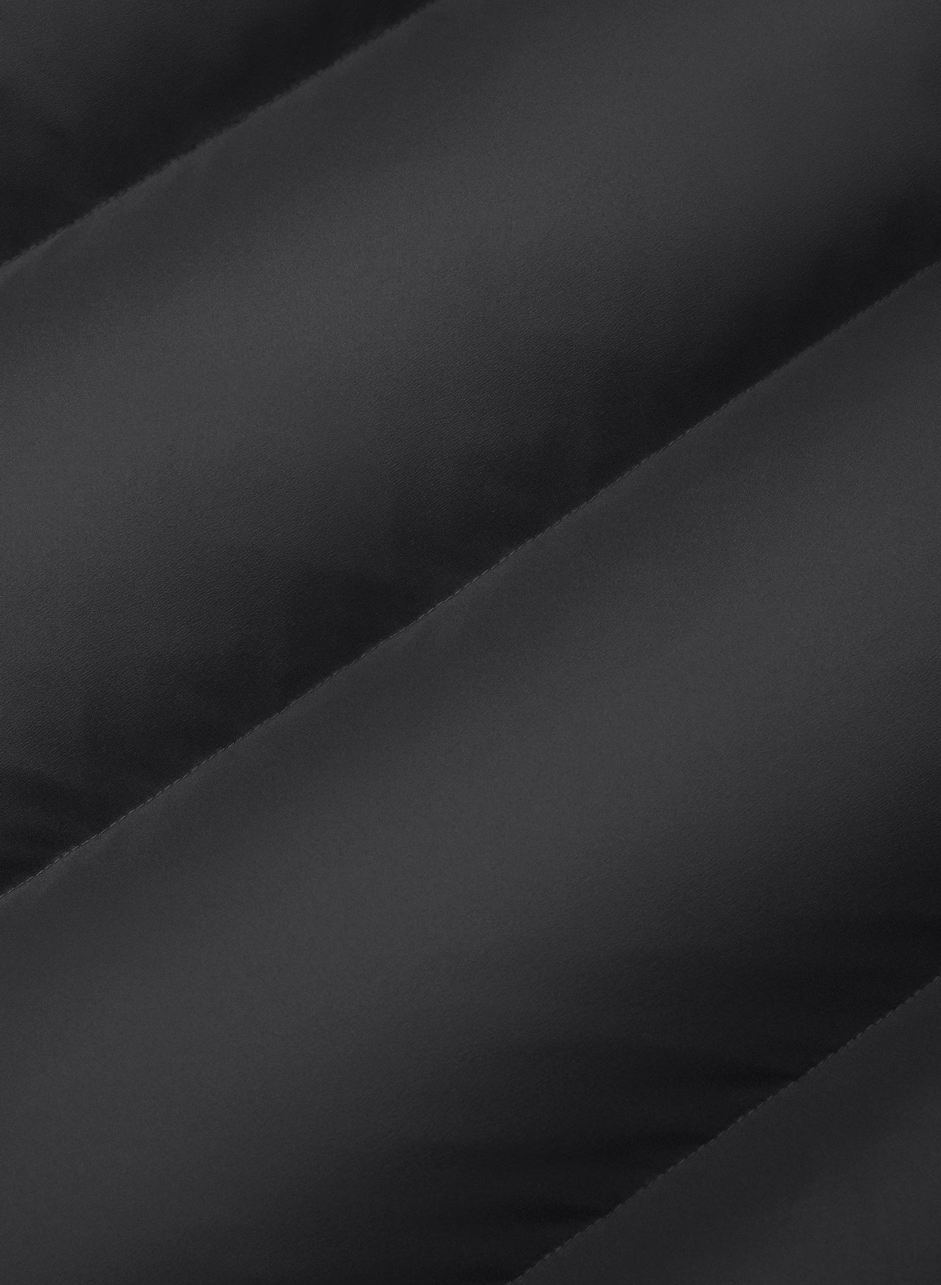 The Super Puff™ Long - cliMATTE™ - BLACK