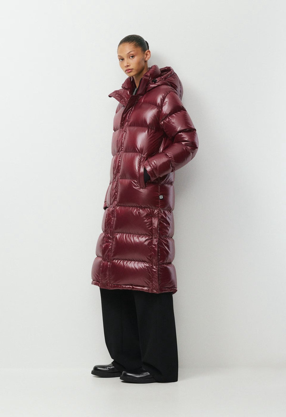 The Super Puff™ Long - Hi-Gloss - SUMAC BURGUNDY