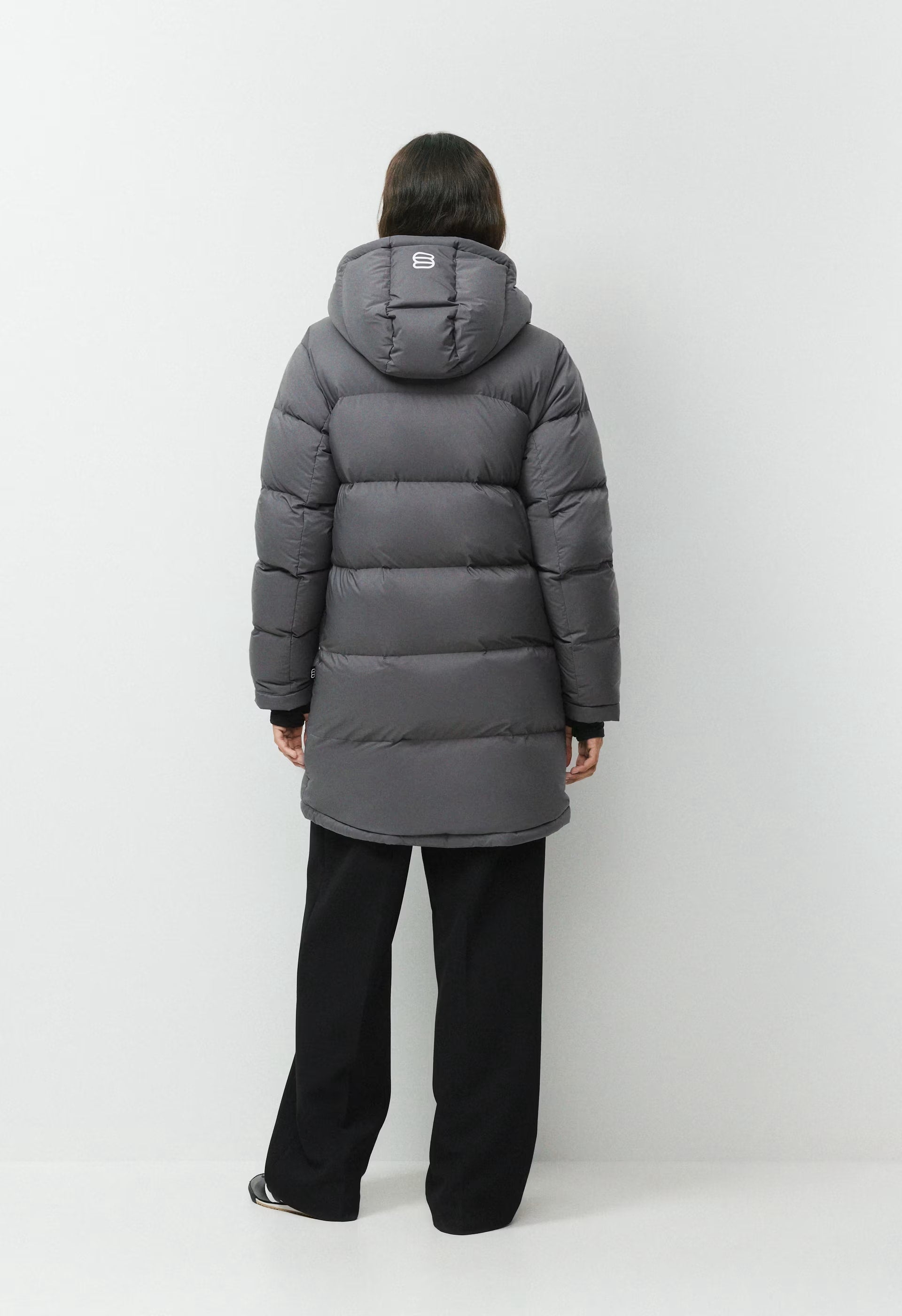 The Super Puff™ Mid - cliMATTE™ - ELEGANT CHARCOAL