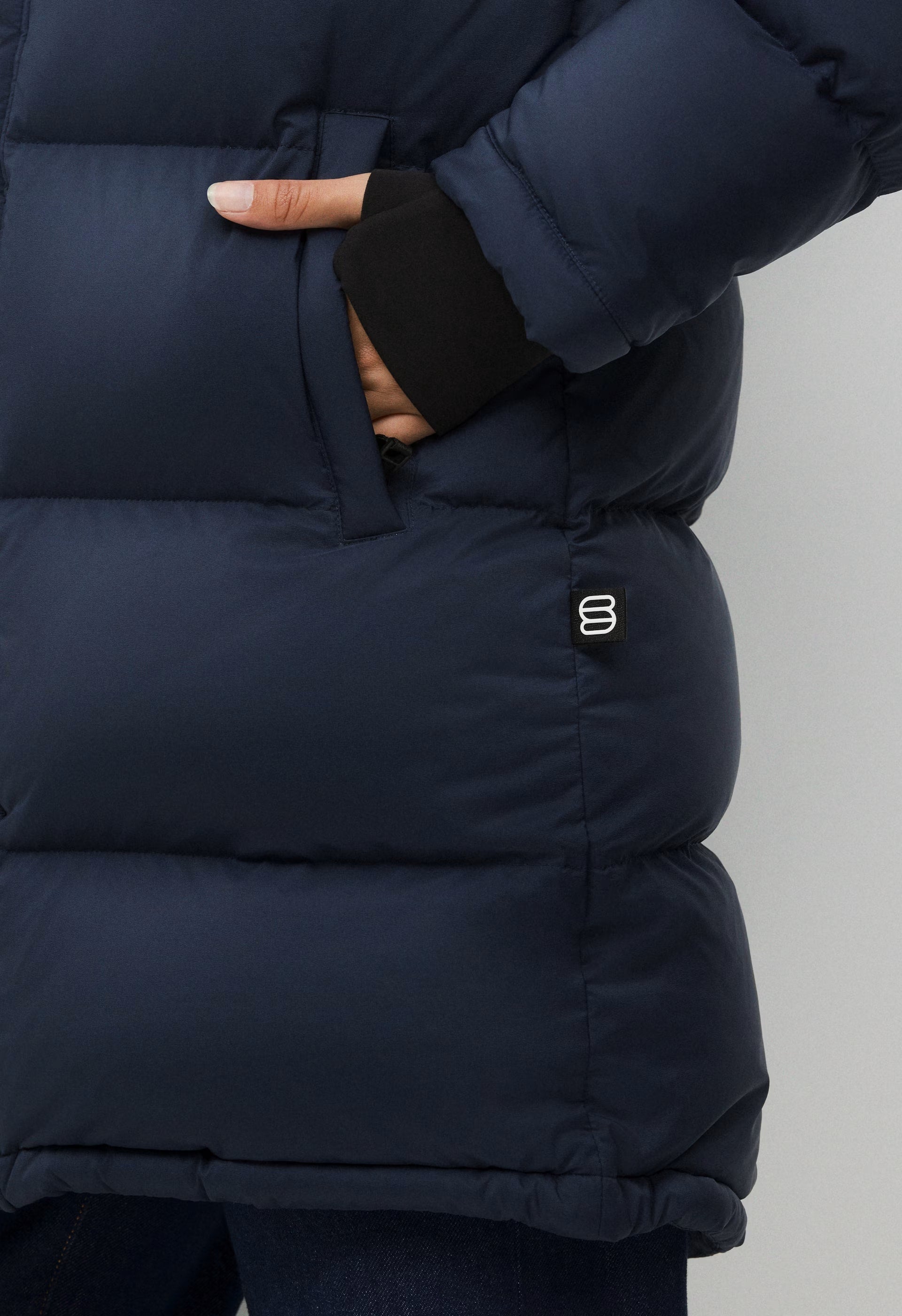 The Super Puff™ Mid - cliMATTE™ - ADMIRAL NAVY