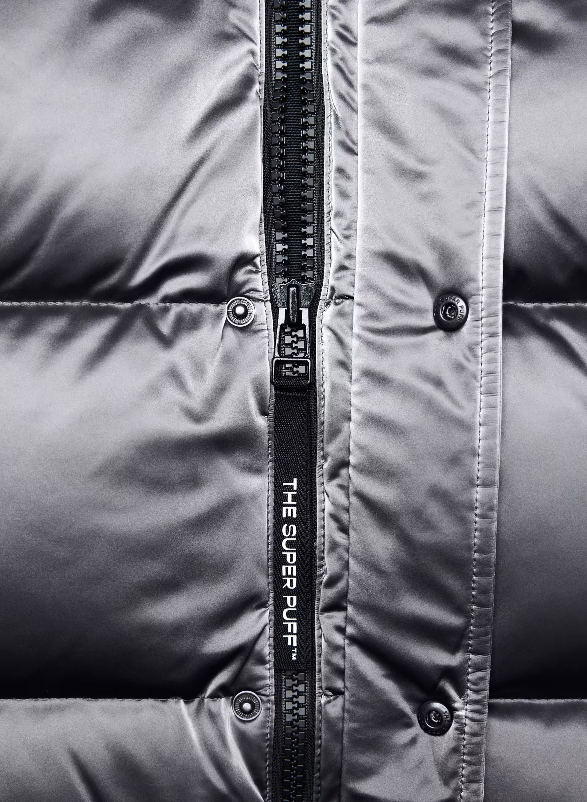 The Super Puff™ Vest - Liquid Shine - COAL GREY
