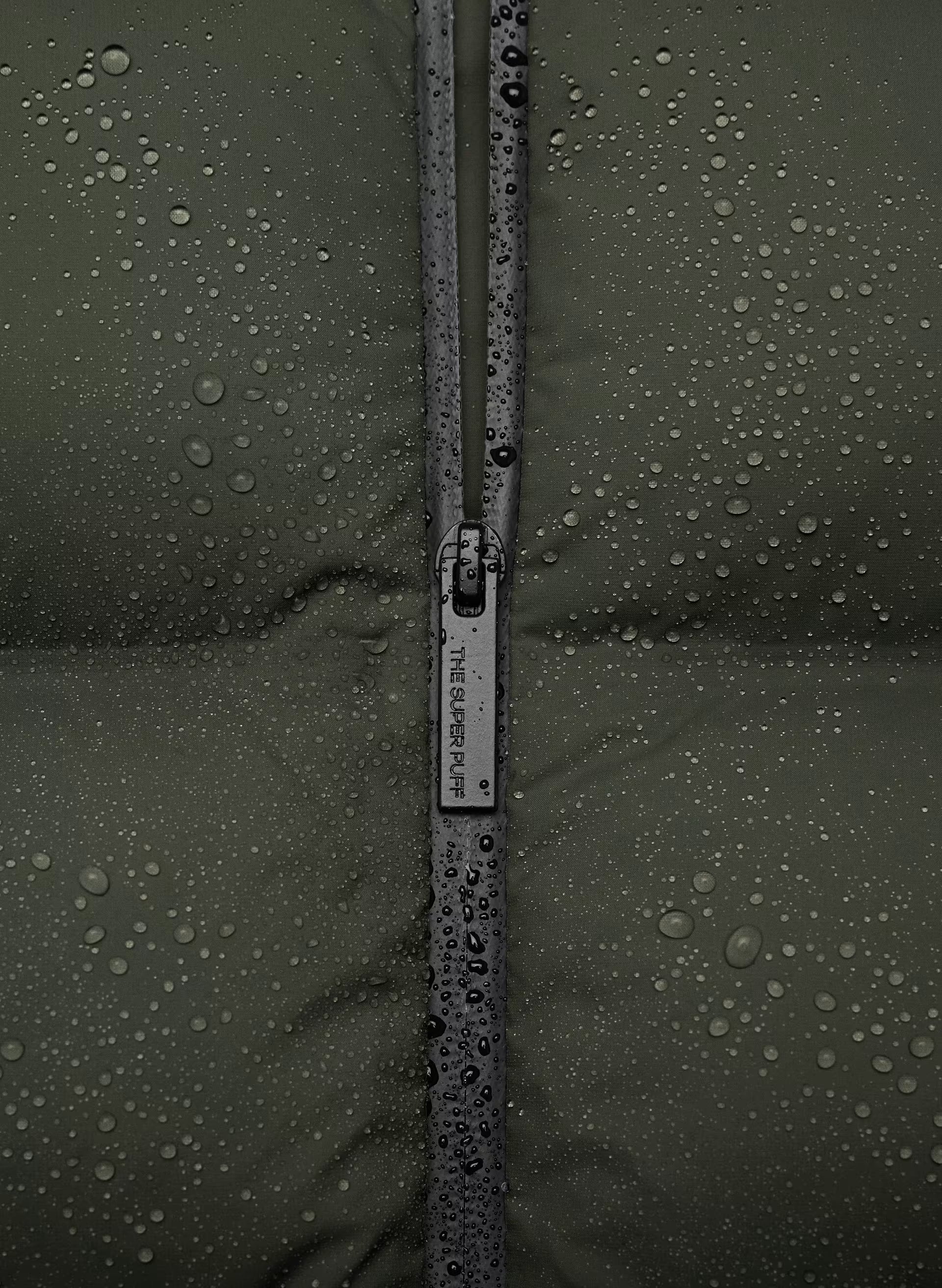The Super Puff₂O™ Long - Rainstop™ - FLINT GREEN