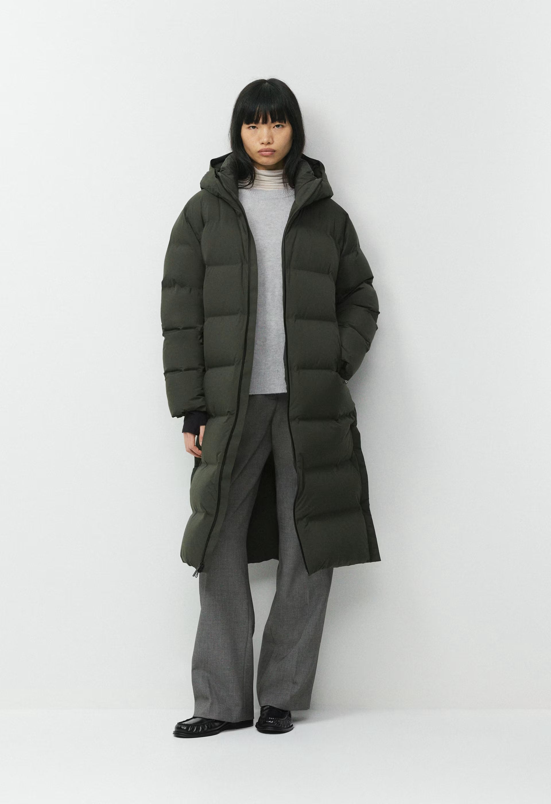 The Super Puff₂O™ Long - Rainstop™ - FLINT GREEN