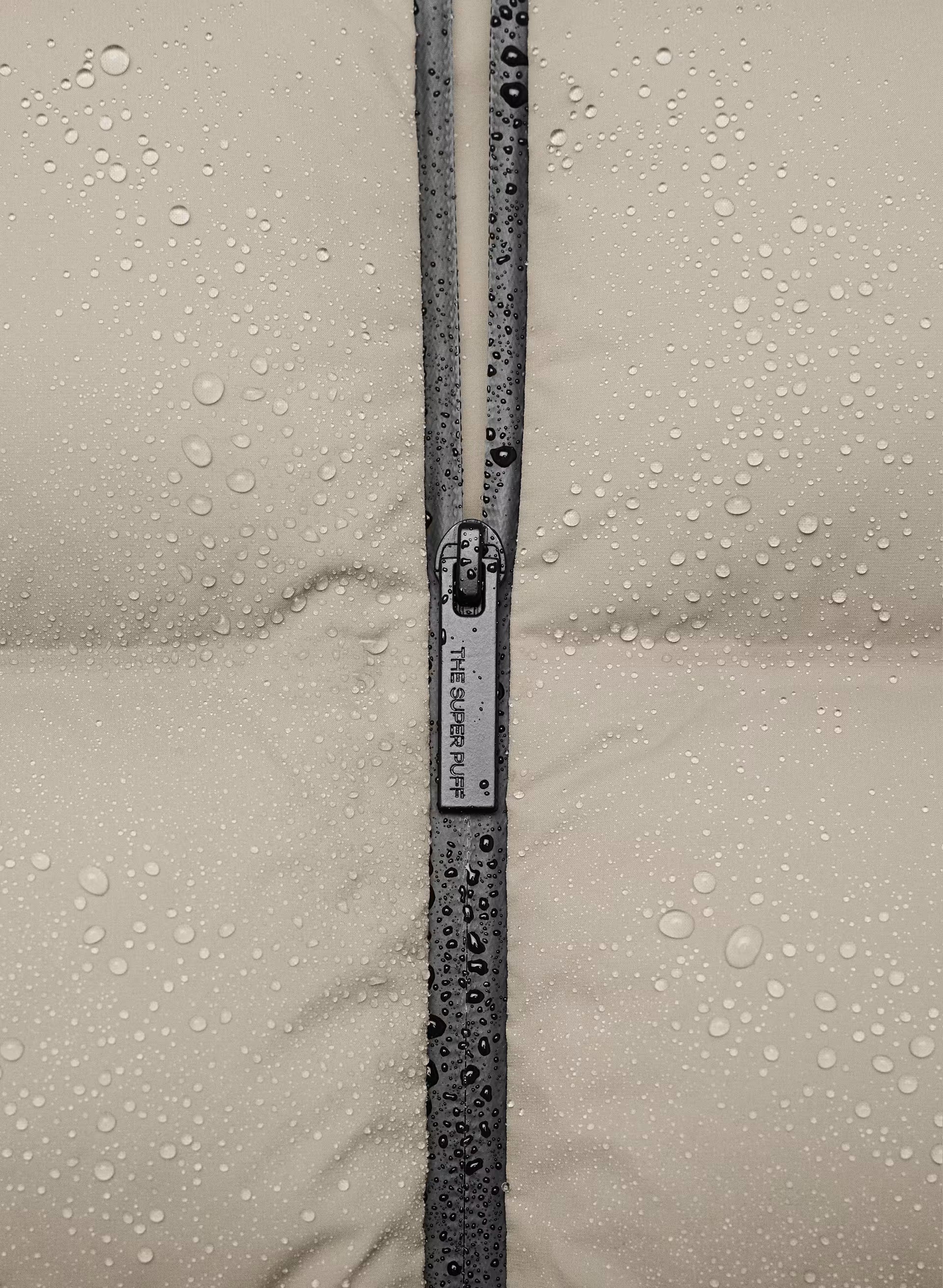 The Super Puff₂O™ Long - Rainstop™ - MODERN TAUPE
