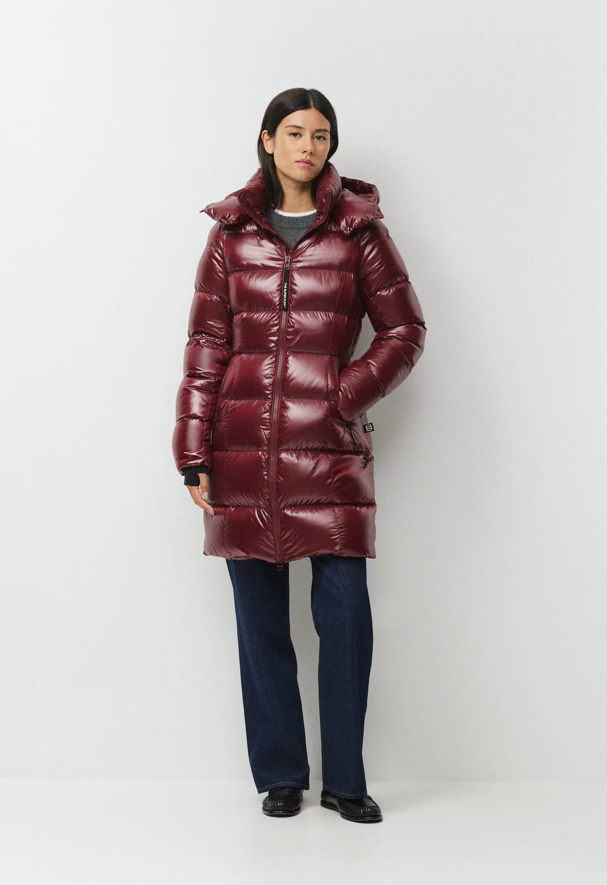 The SuperSnug Puff™ Mid - Hi-Gloss - SUMAC BURGUNDY