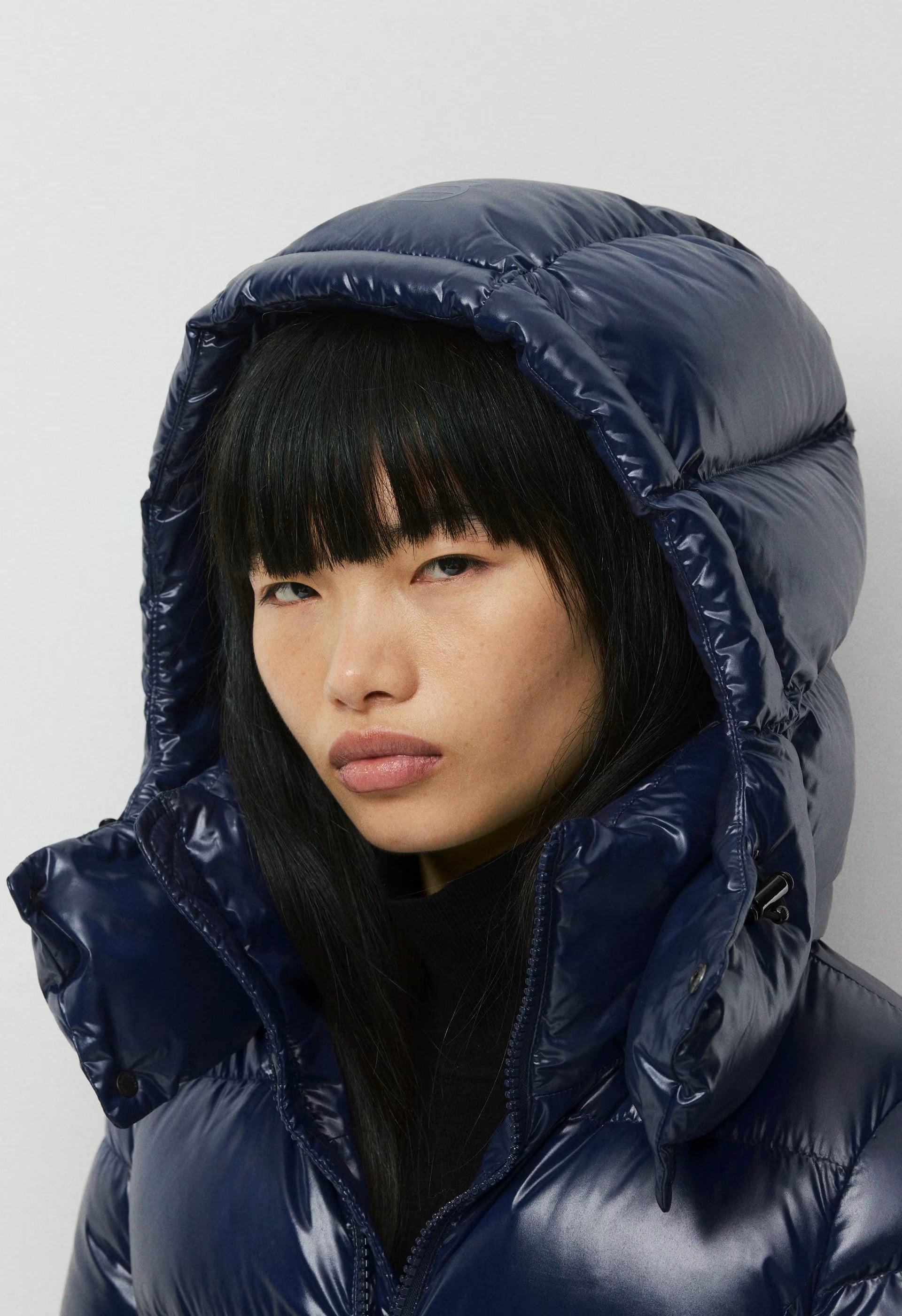 The SuperSnug Puff™ Mid - Hi-Gloss - ADMIRAL NAVY