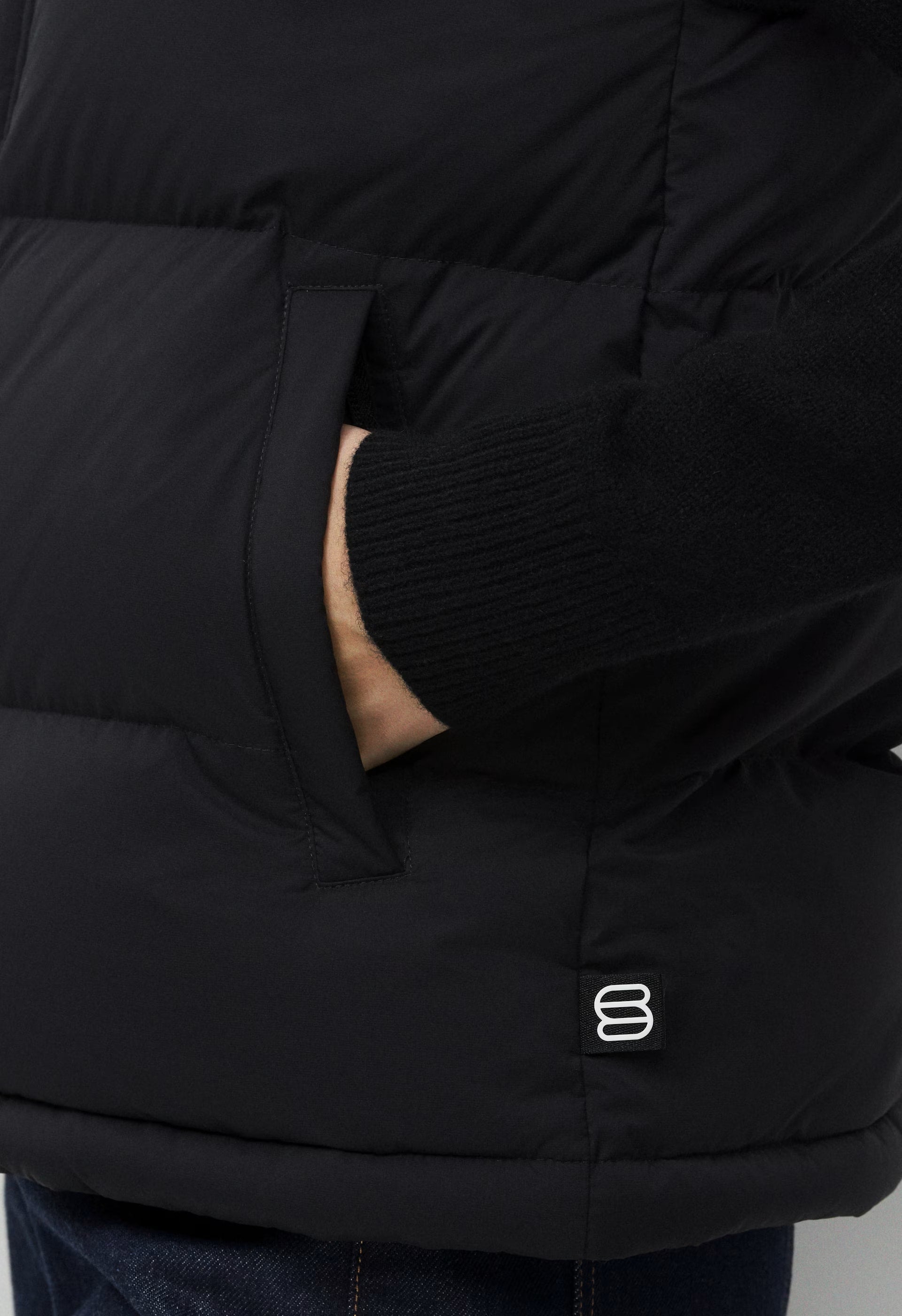 The Super Puff™ Vest - cliMATTE™ - BLACK