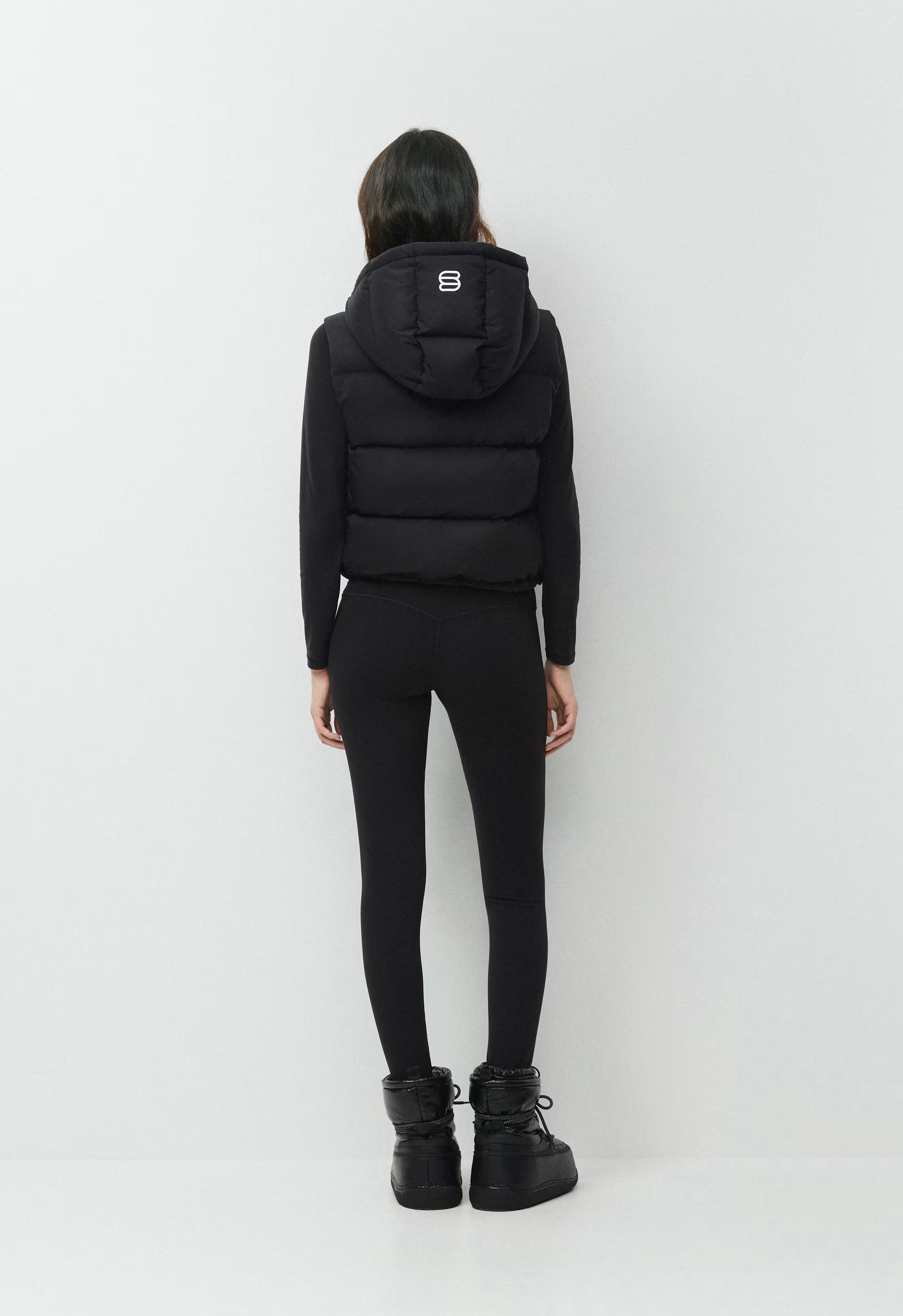 The Super Puff™ Shorty Vest - cliMATTE™ - BLACK