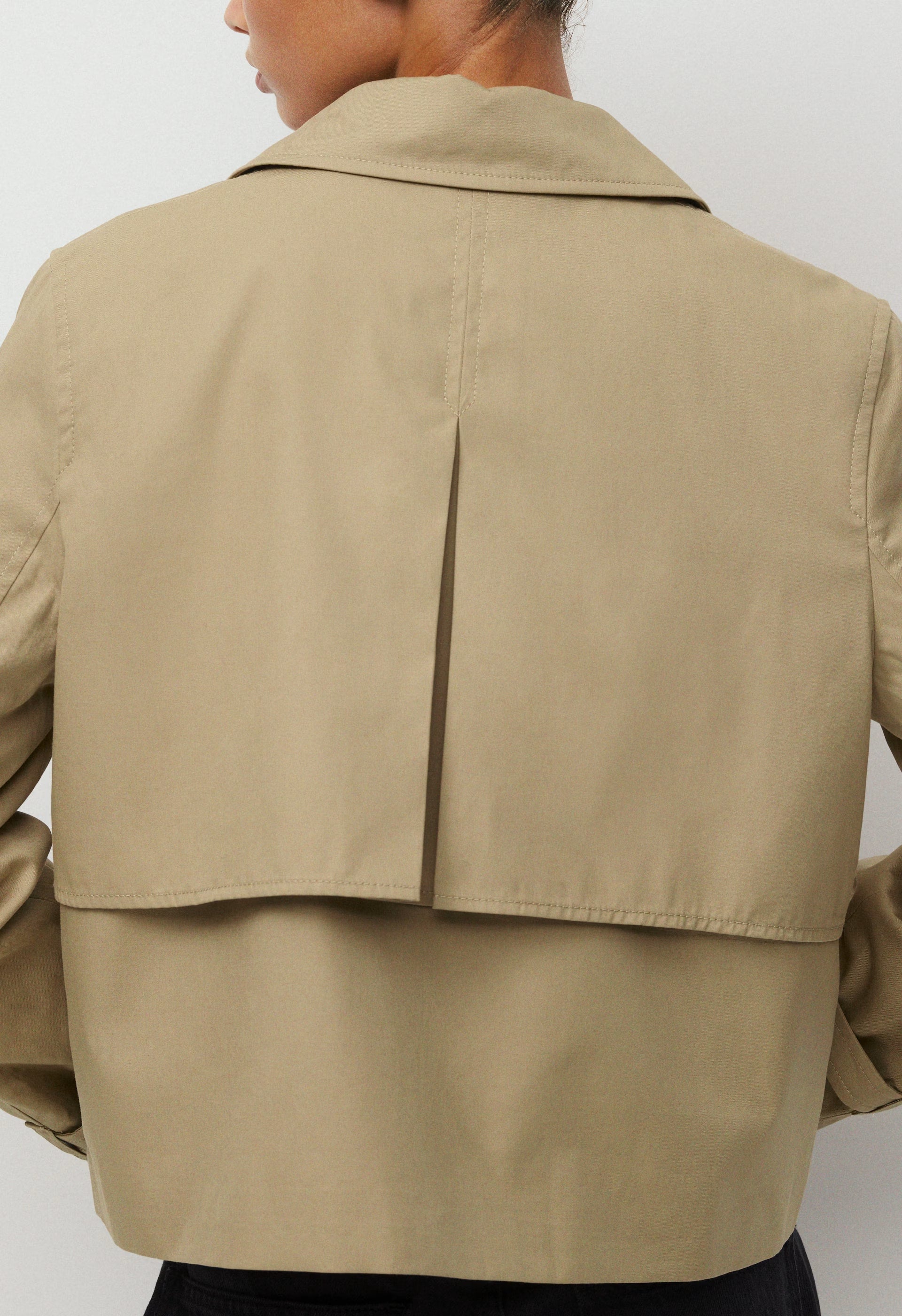 The Esquire Short Trench Coat - City Twill - WICKER TAN