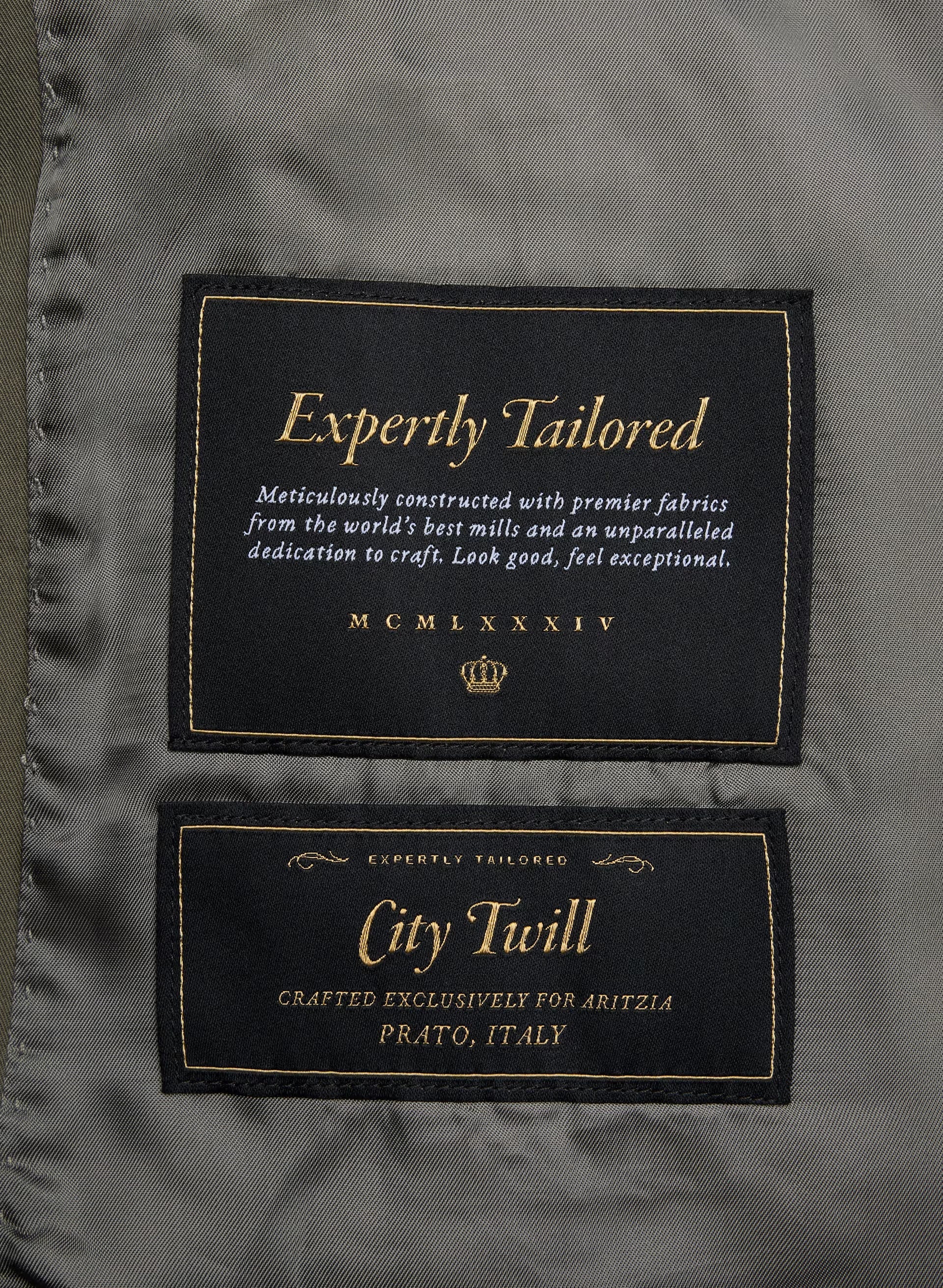 The Esquire Short Trench Coat - City Twill - ATLAS OLIVE