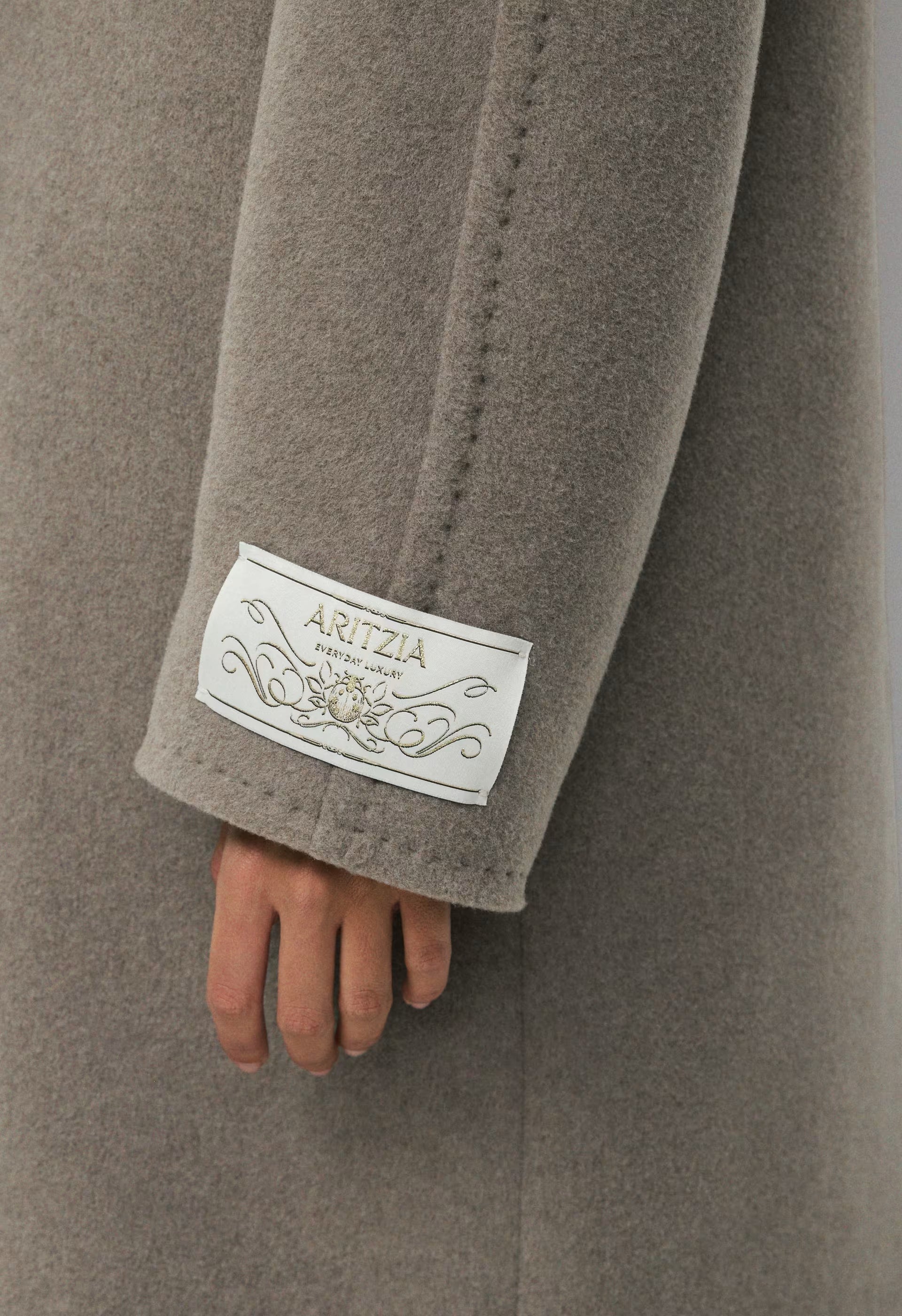 The Slouch™ Coat - Soft Wool Cashmere - BLACK