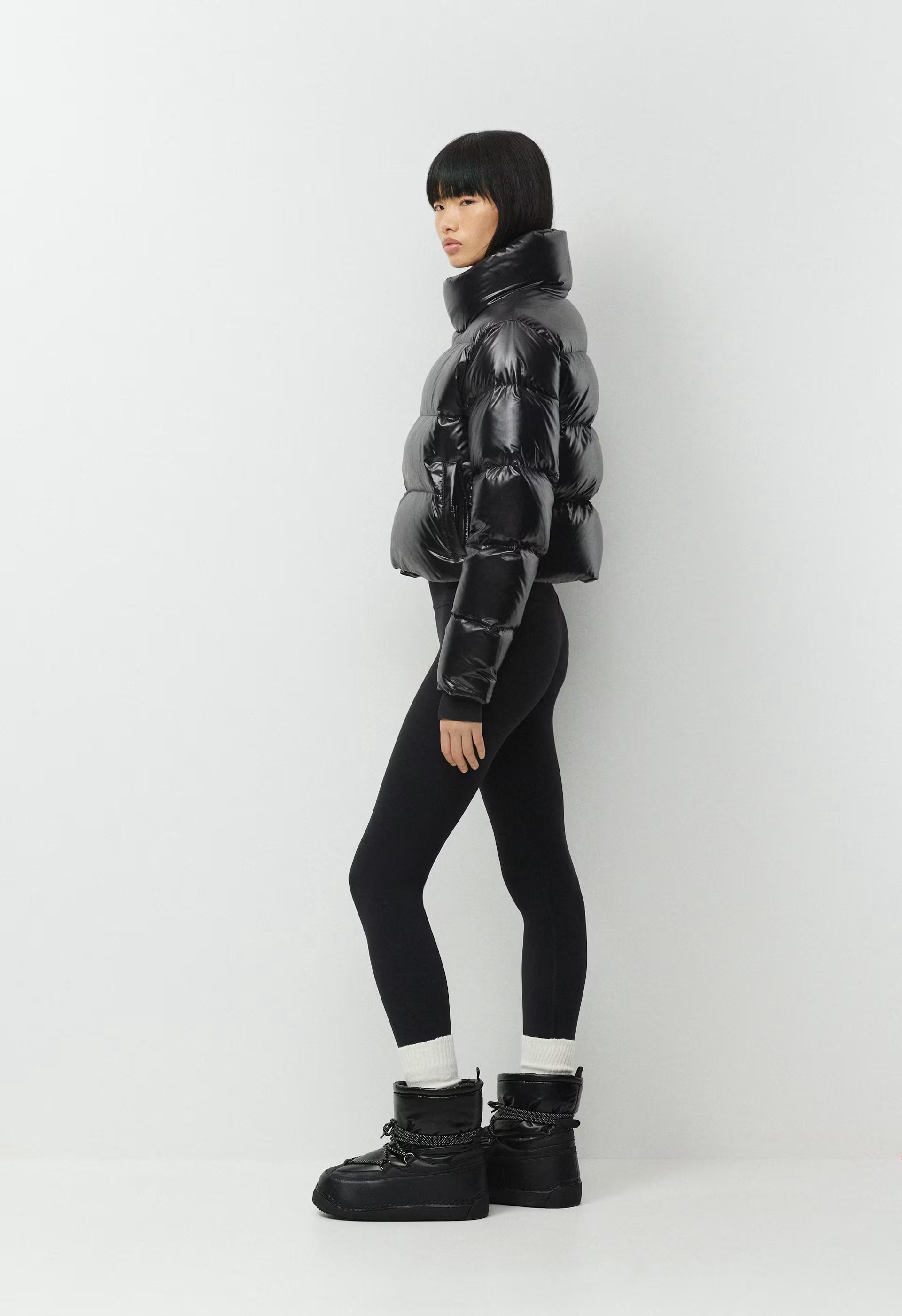 The Super Après Puff™ - Hi-Gloss - BLACK