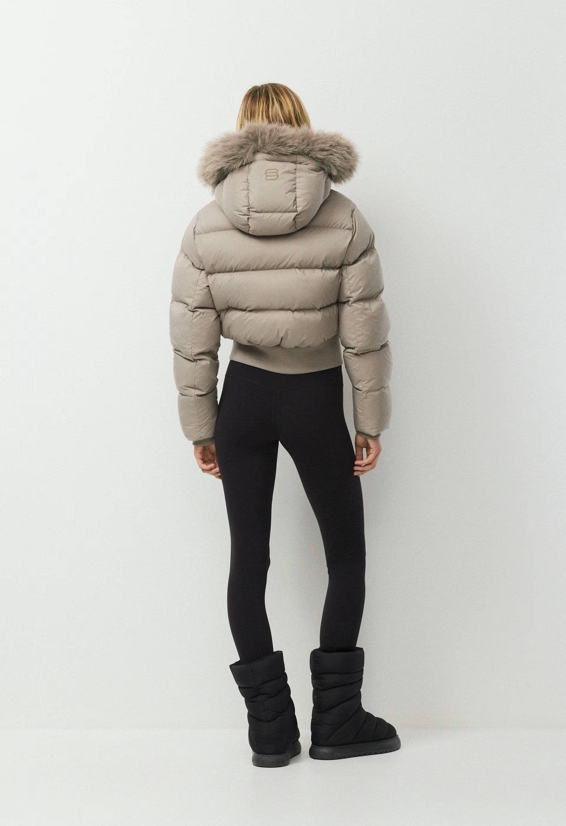 The Super Chalet Puff™ - cliMATTE™ - MODERN TP/ MODERN TP