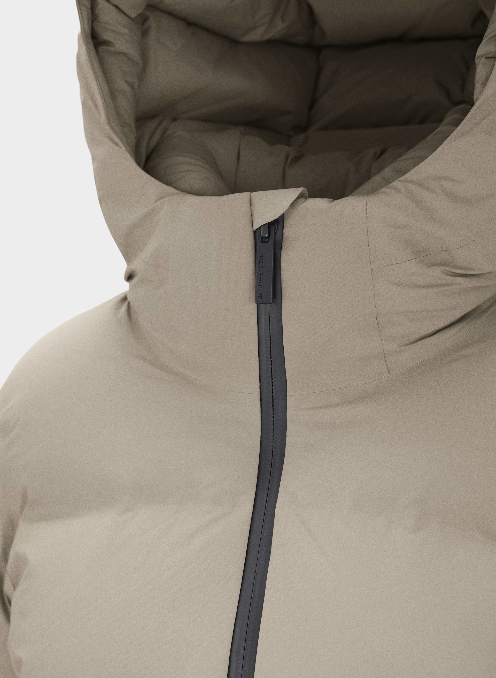 The SuperSnug Puff₂O™ - Rainstop™ - MODERN TAUPE