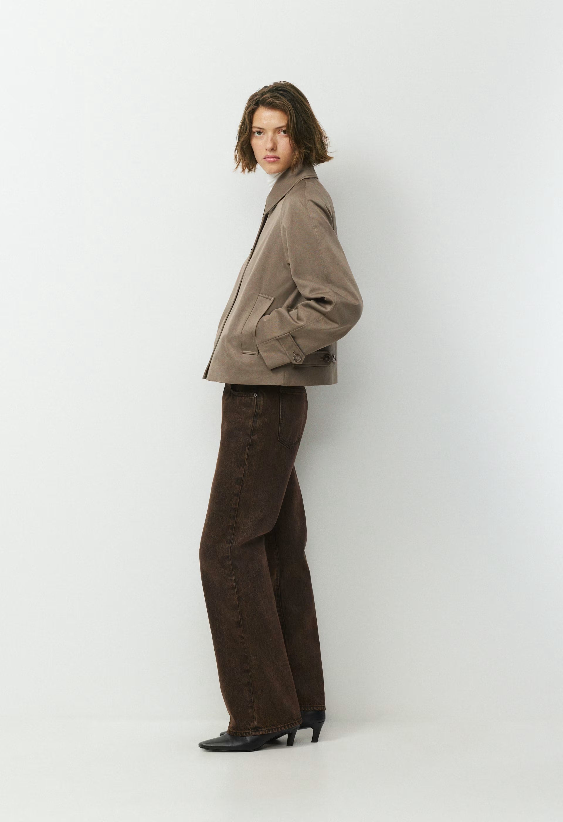 The Regent Short Trench Coat - Rich Twill - COLA TAUPE