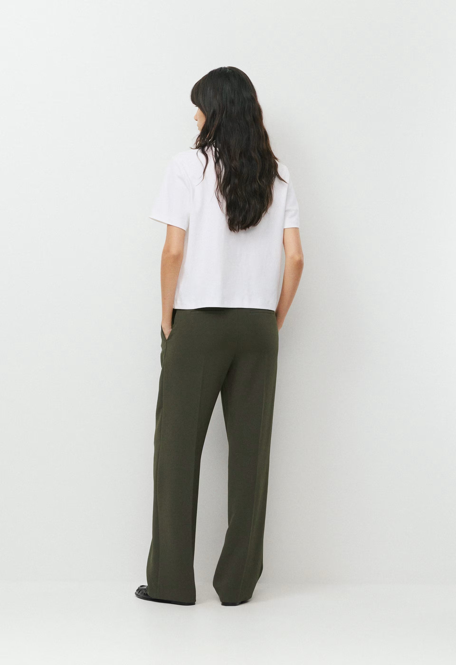 The Effortless Pant™ Lo-Rise - Crepette™ - FLINT GREEN
