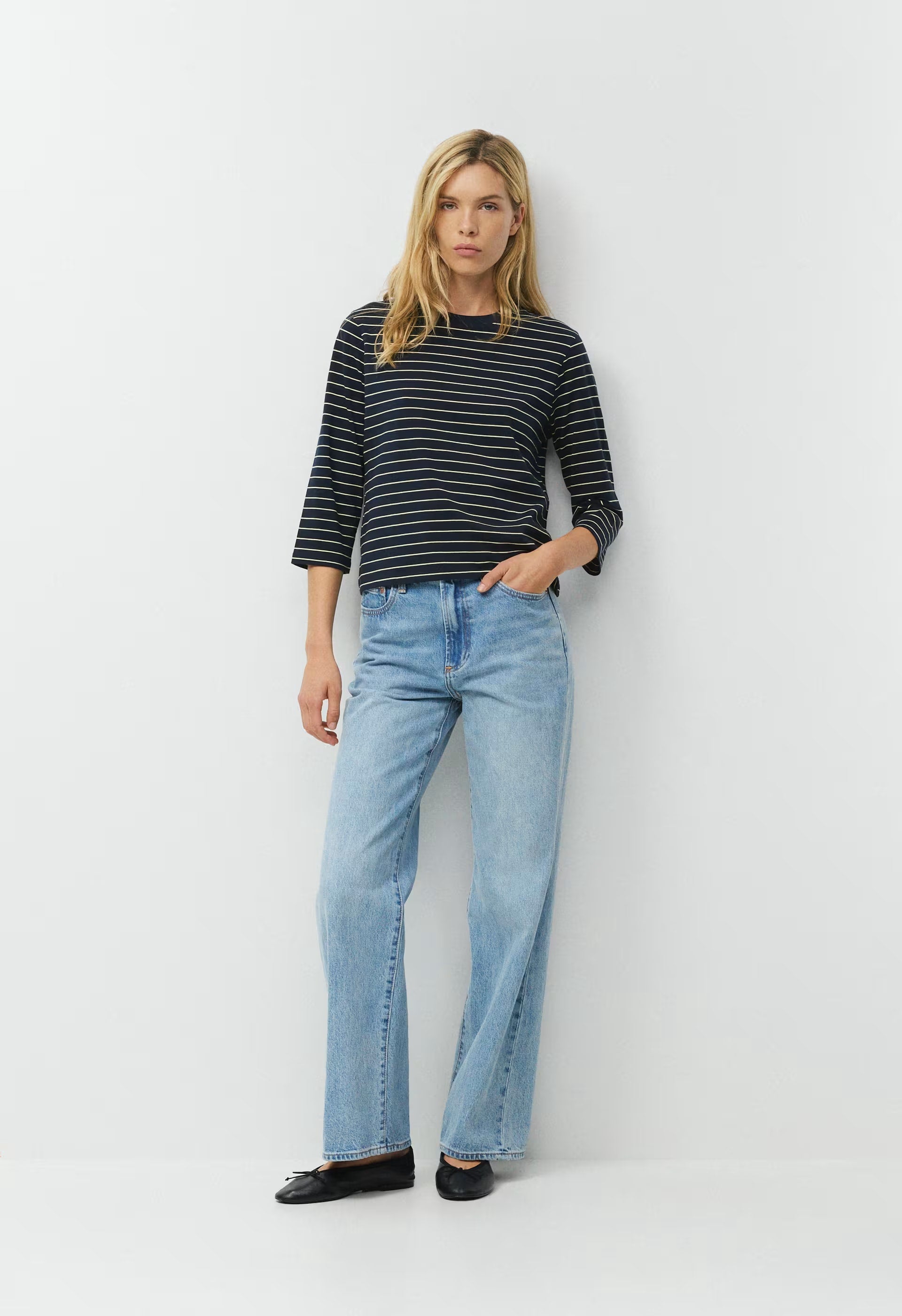 Denim Forum The Farrah Hi-Rise Wide Jean - A LITTLE WHITE LIE