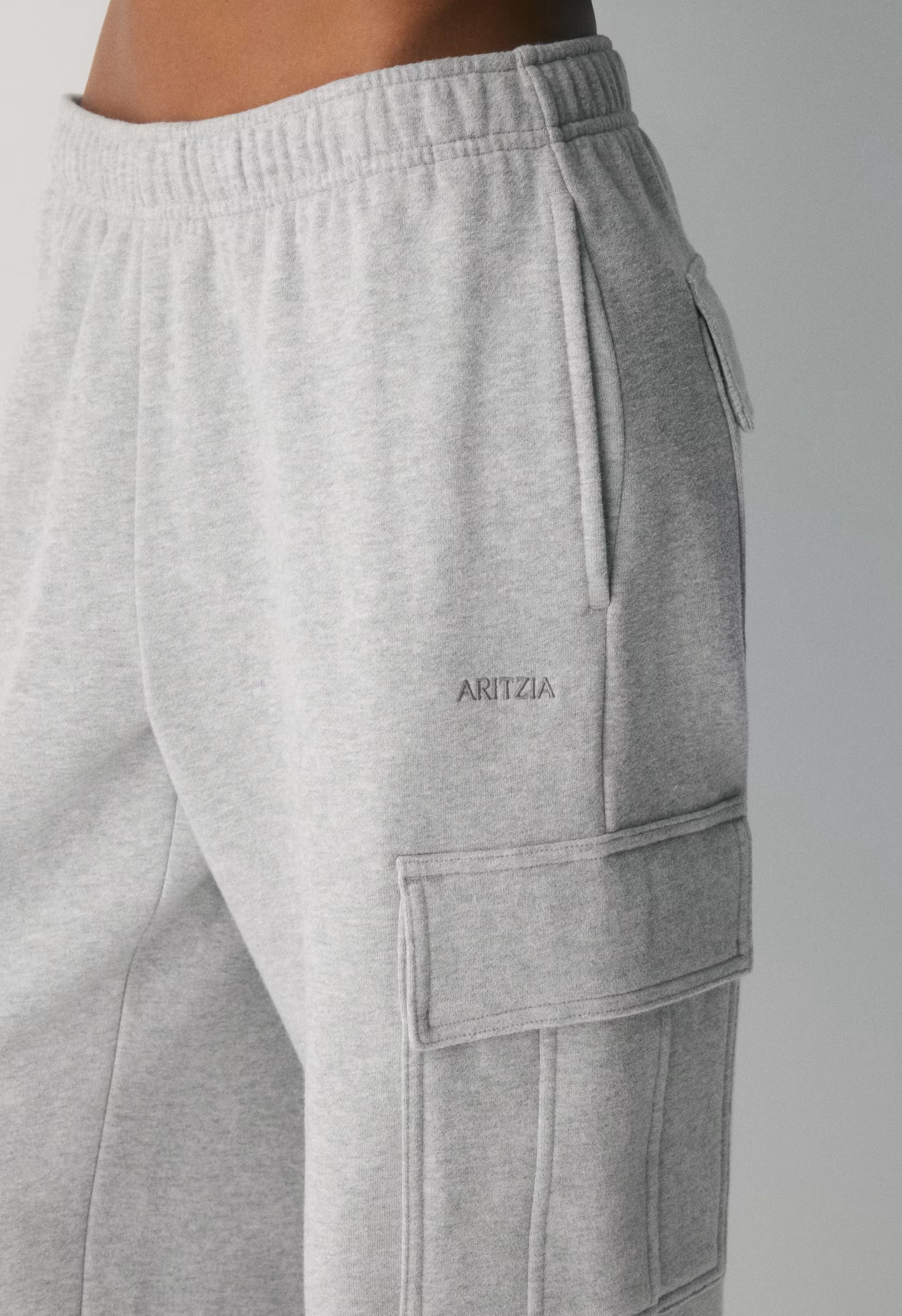 Cozy Sweatfleece Mega Cargo™ Sweatpant - BLACK