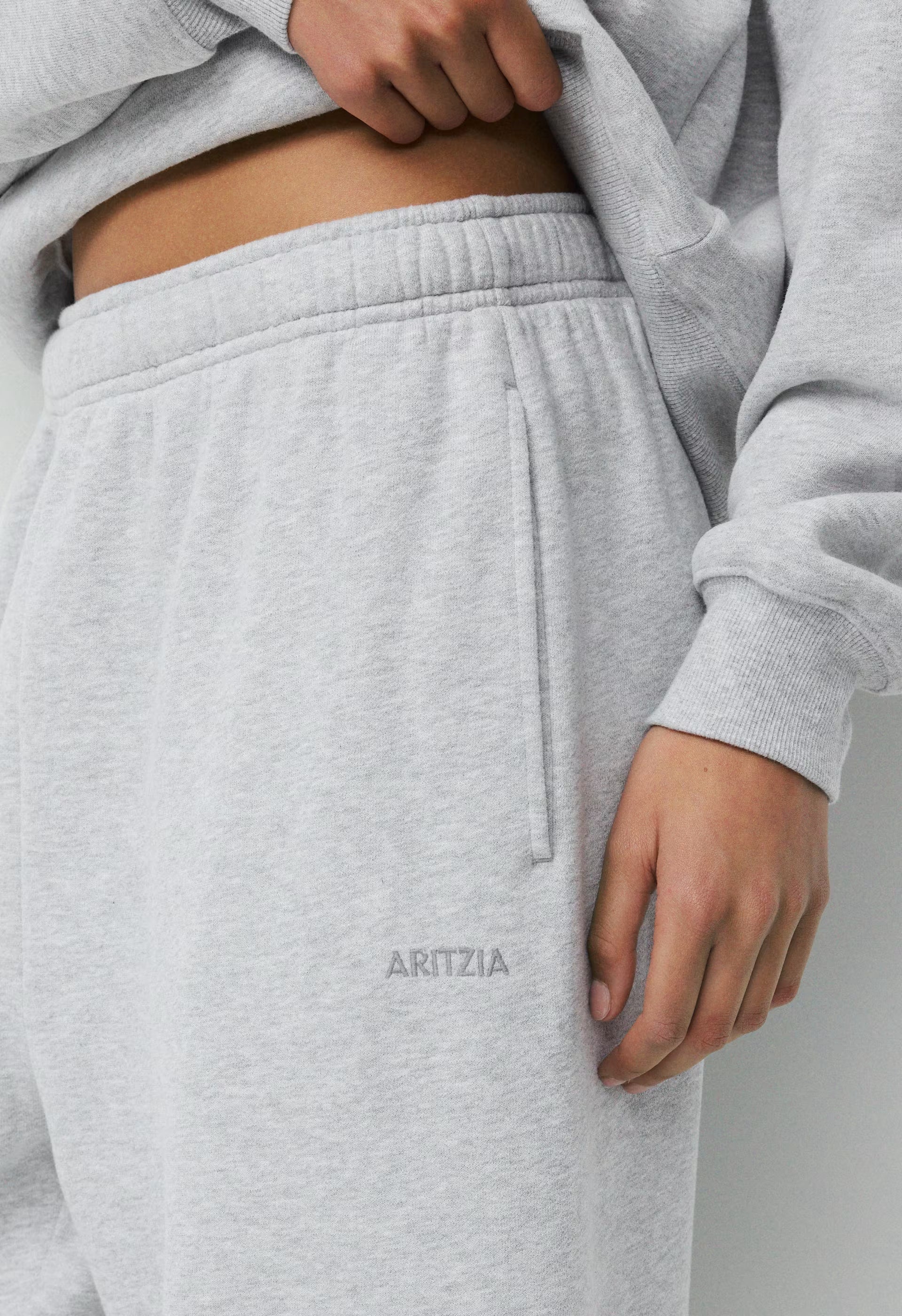 Cozy Sweatfleece Mega Jogger - HEATHER CHROME