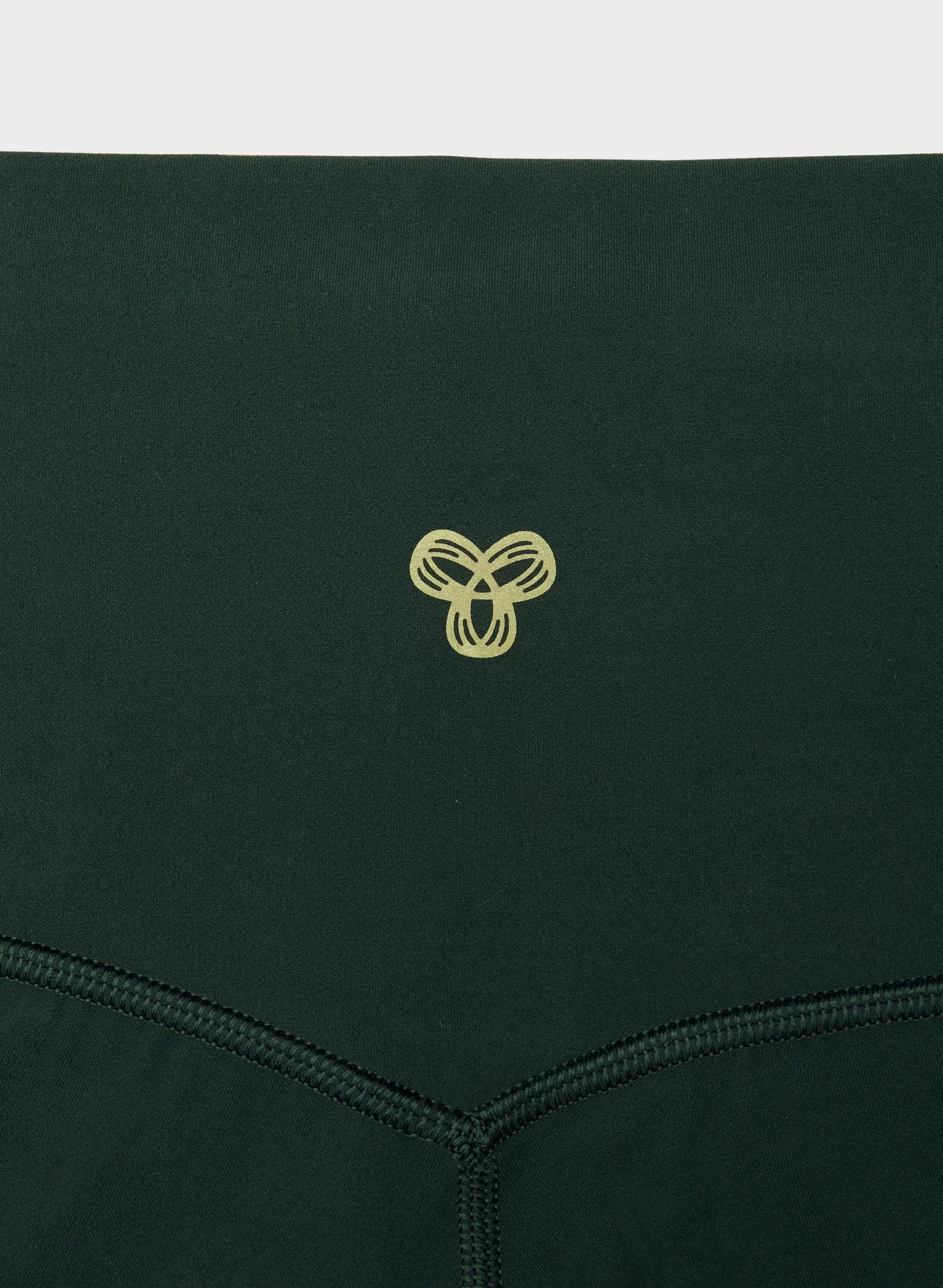 BUTTER Cheeky Infinite Hi-Rise 26 Legging - FIGTREE GREEN