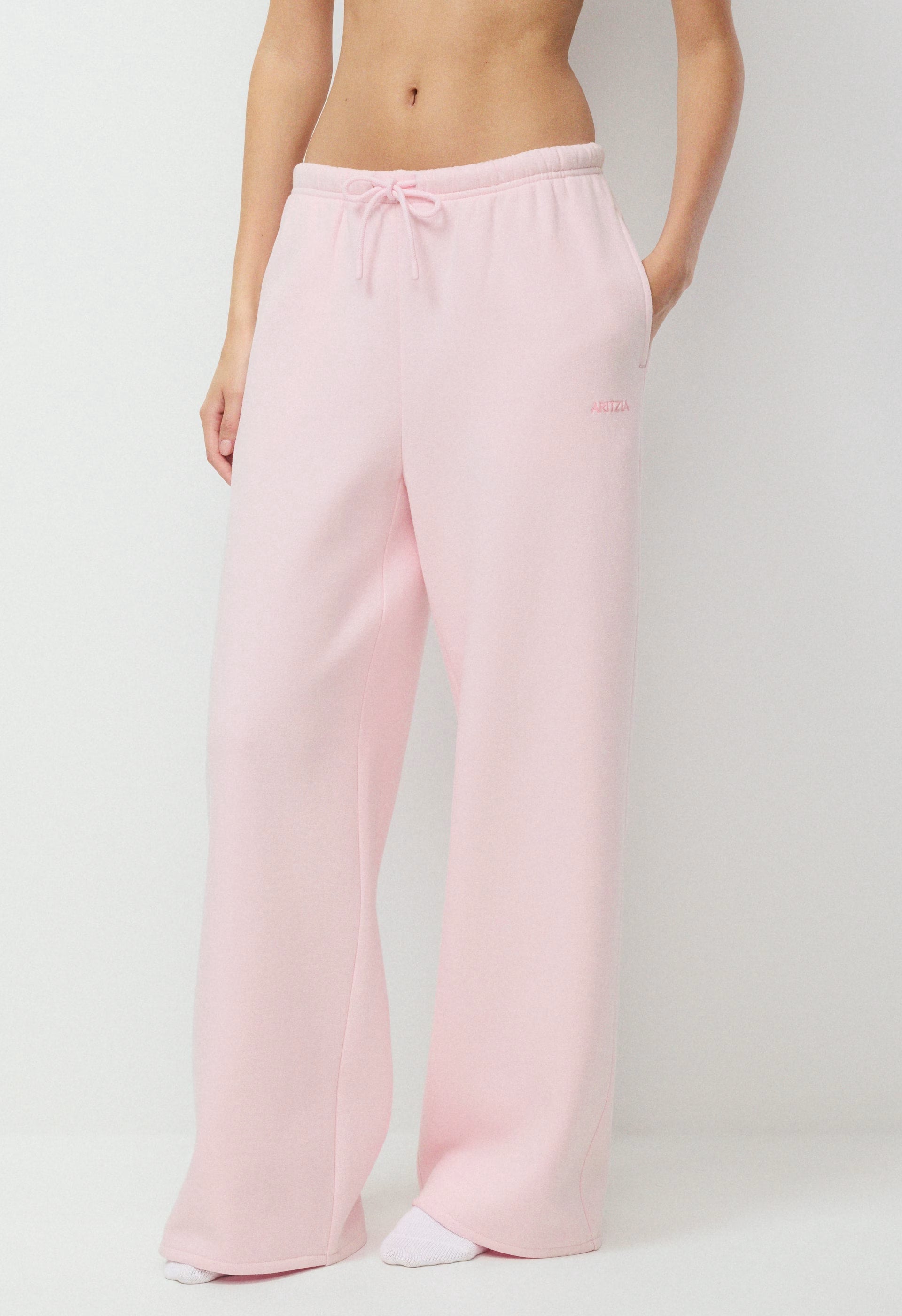 Cozy Sweatfleece Mega Flutter™ Sweatpant - MAGNOLIA