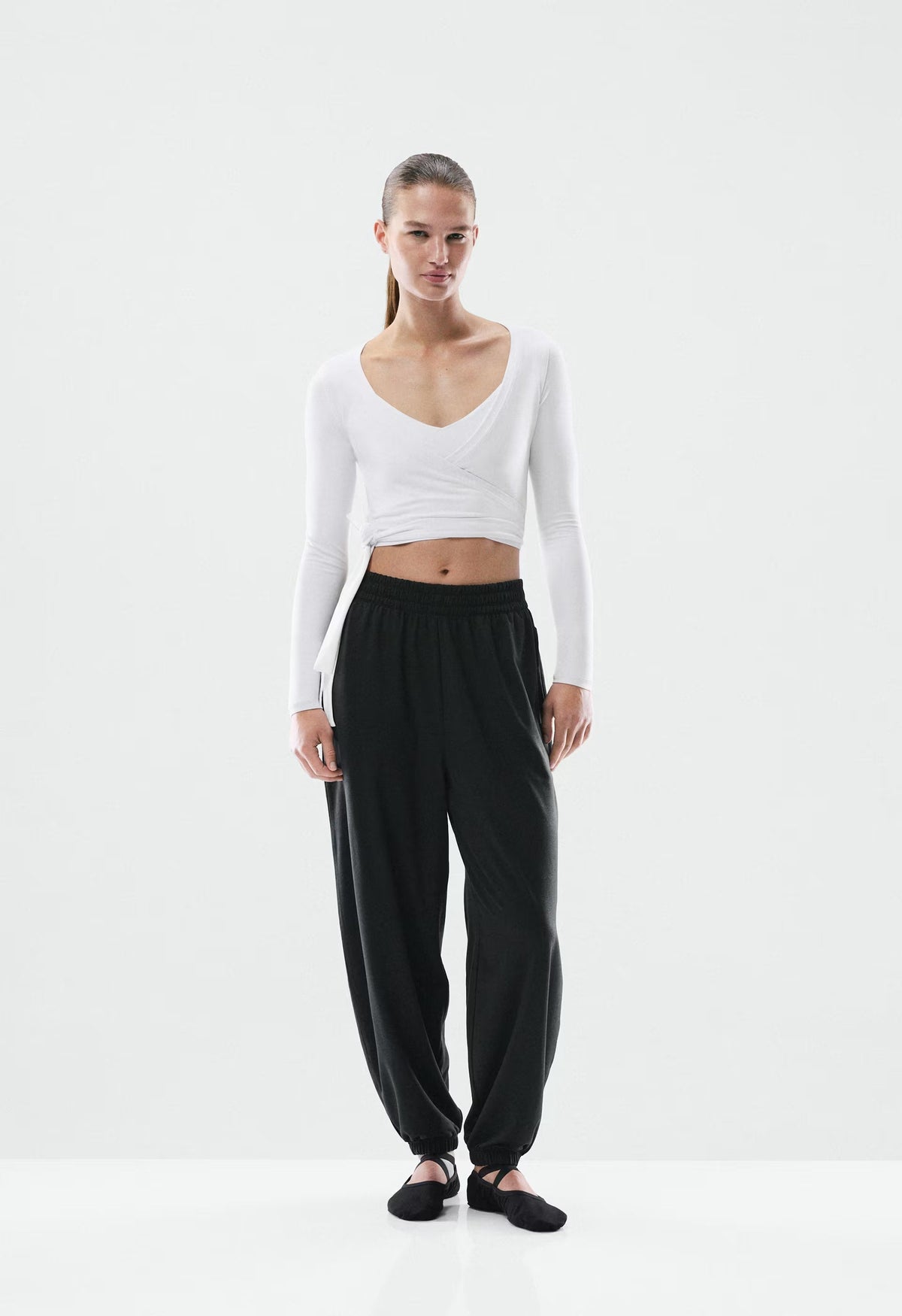 SoftBound™ Flowstate Pant - HEATHER BLACK