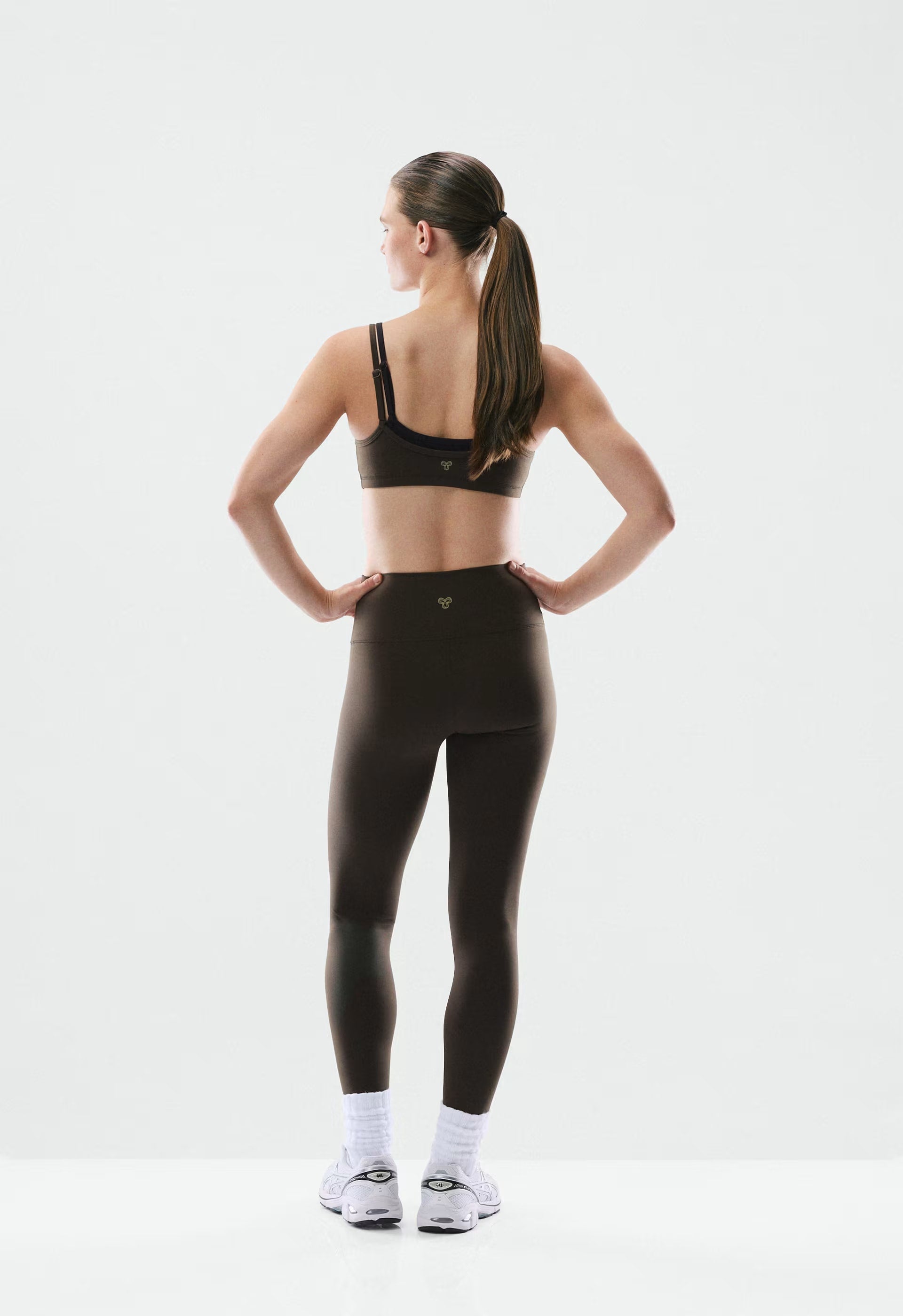PowerBUTTER™ Infinite Hi-Rise 26 Legging - CACAO NIB BROWN