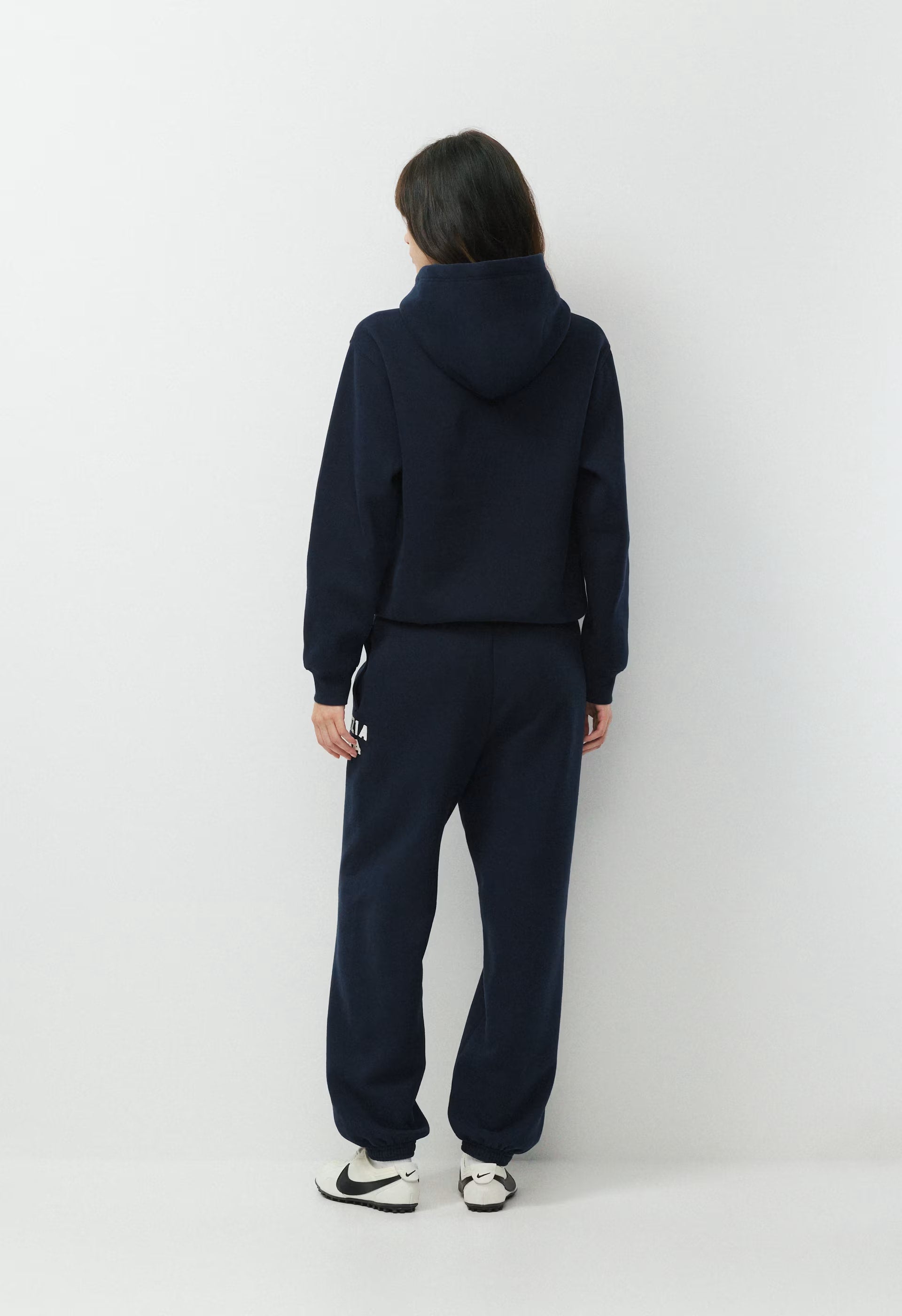Cozy Sweatfleece Mega Jogger - ADMIRAL NVY/LT BIRCH