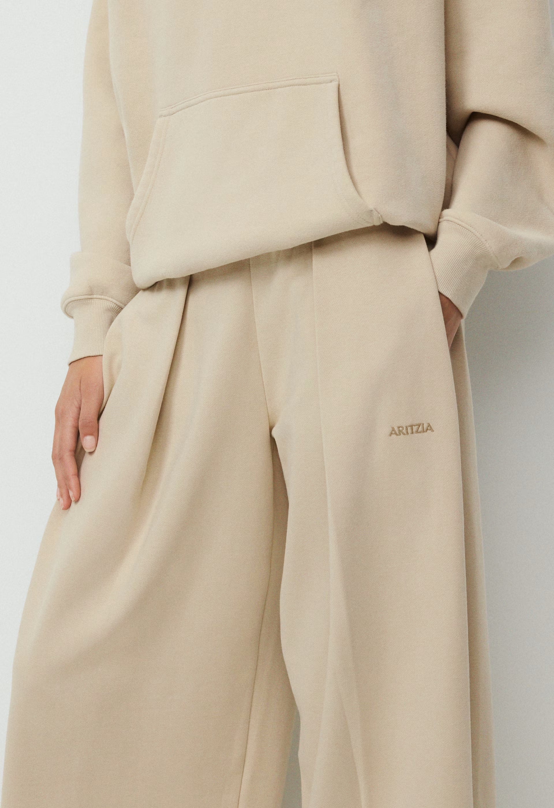 Terry Sweatfleece Mega Pleated Sweatpant - MULLEIN