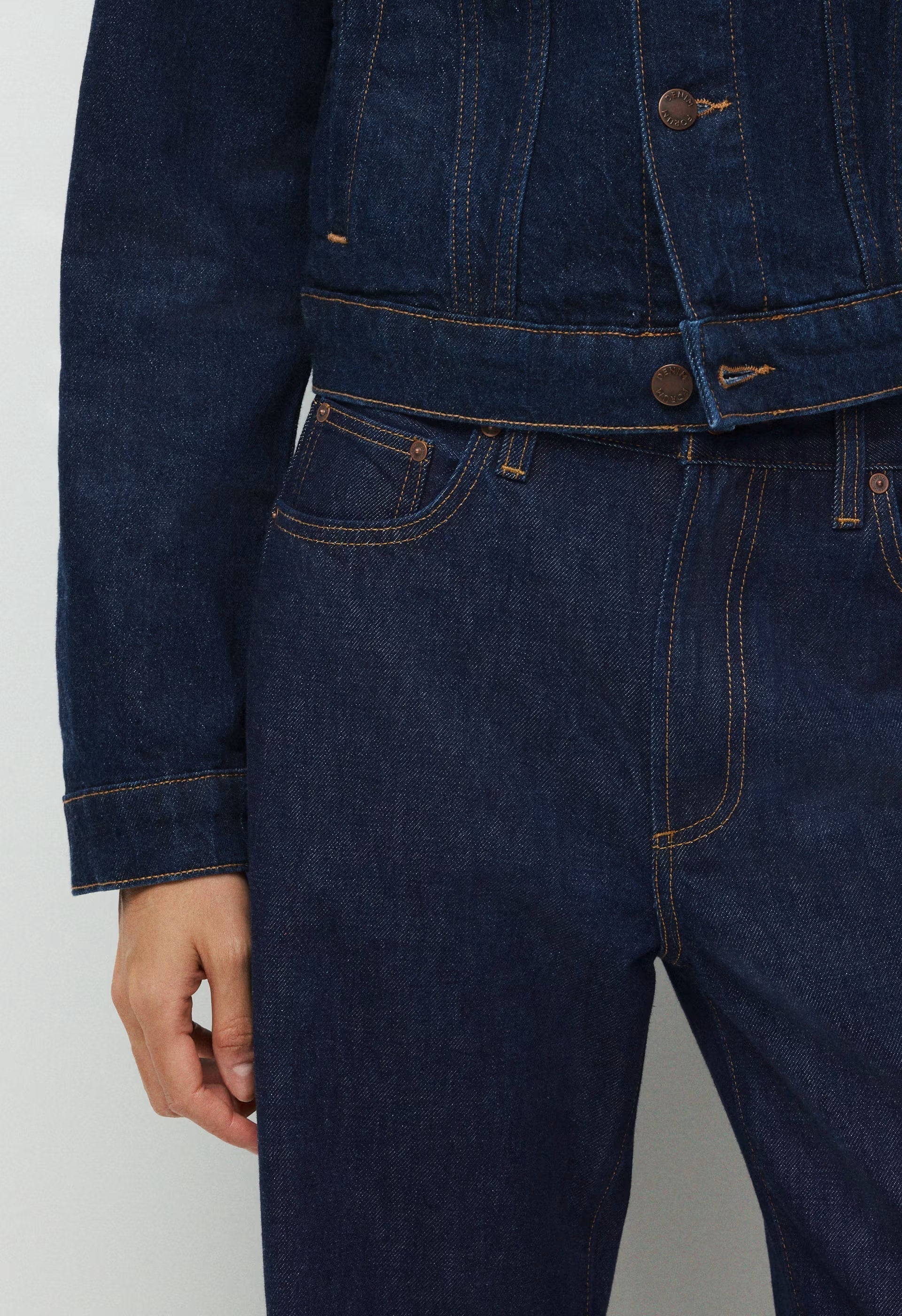 Denim Forum The Farrah Hi-Rise Wide Jean - NO-STRESS DARK BLUE