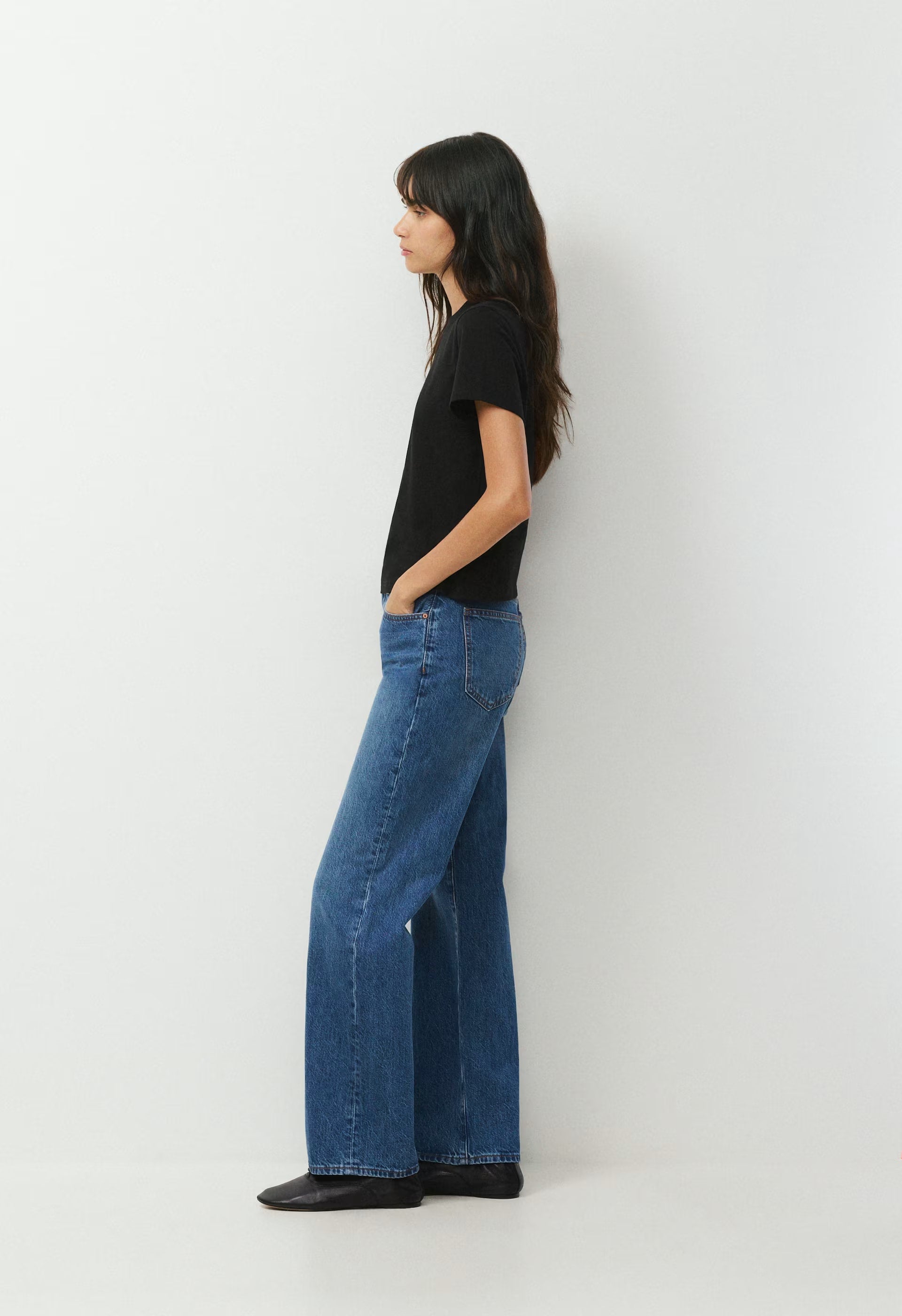 Denim Forum The Farrah Hi-Rise Wide Jean - VNTGE MD DARK BLUE