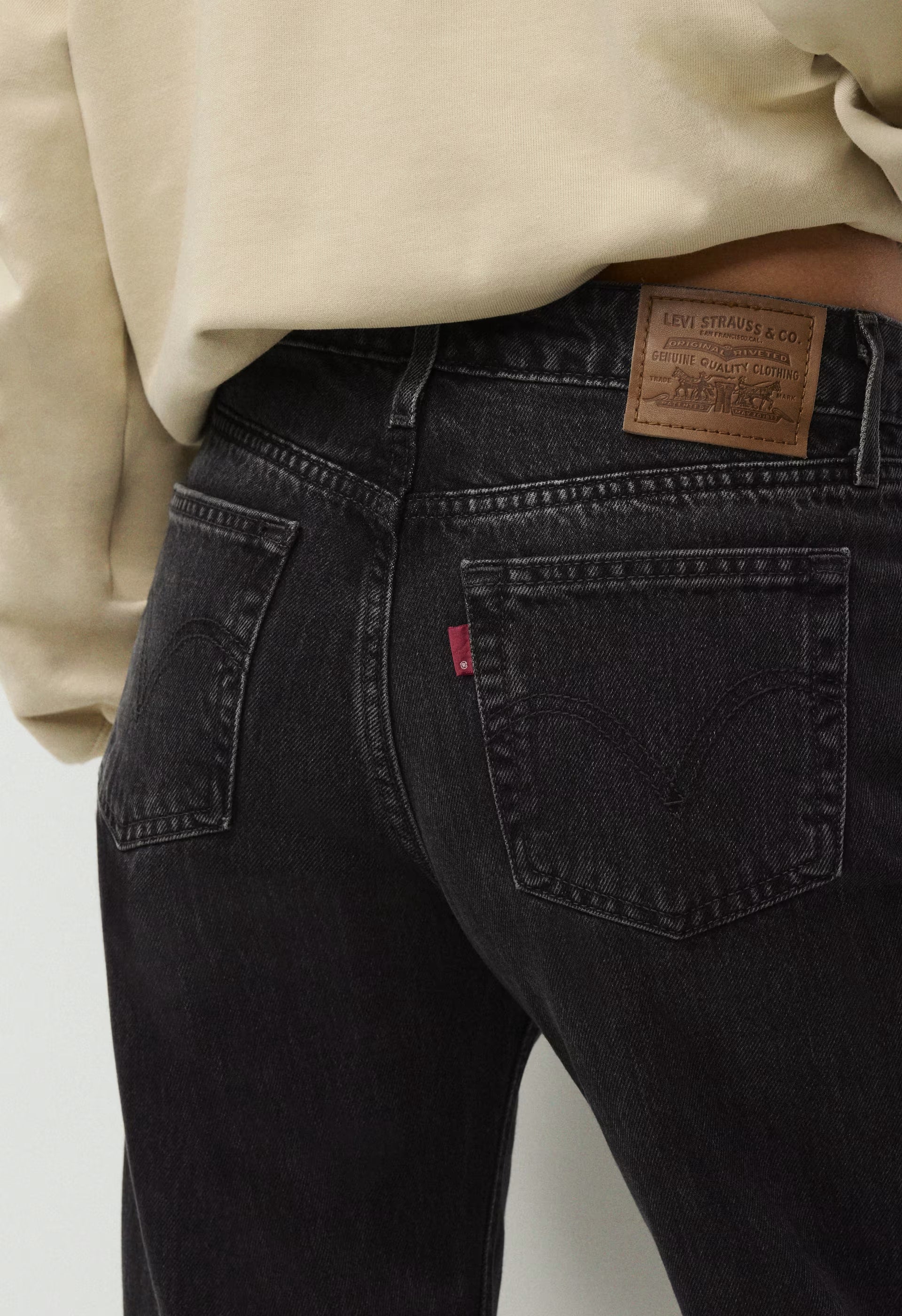 Levi's Low Straight Jean - TECH STORM