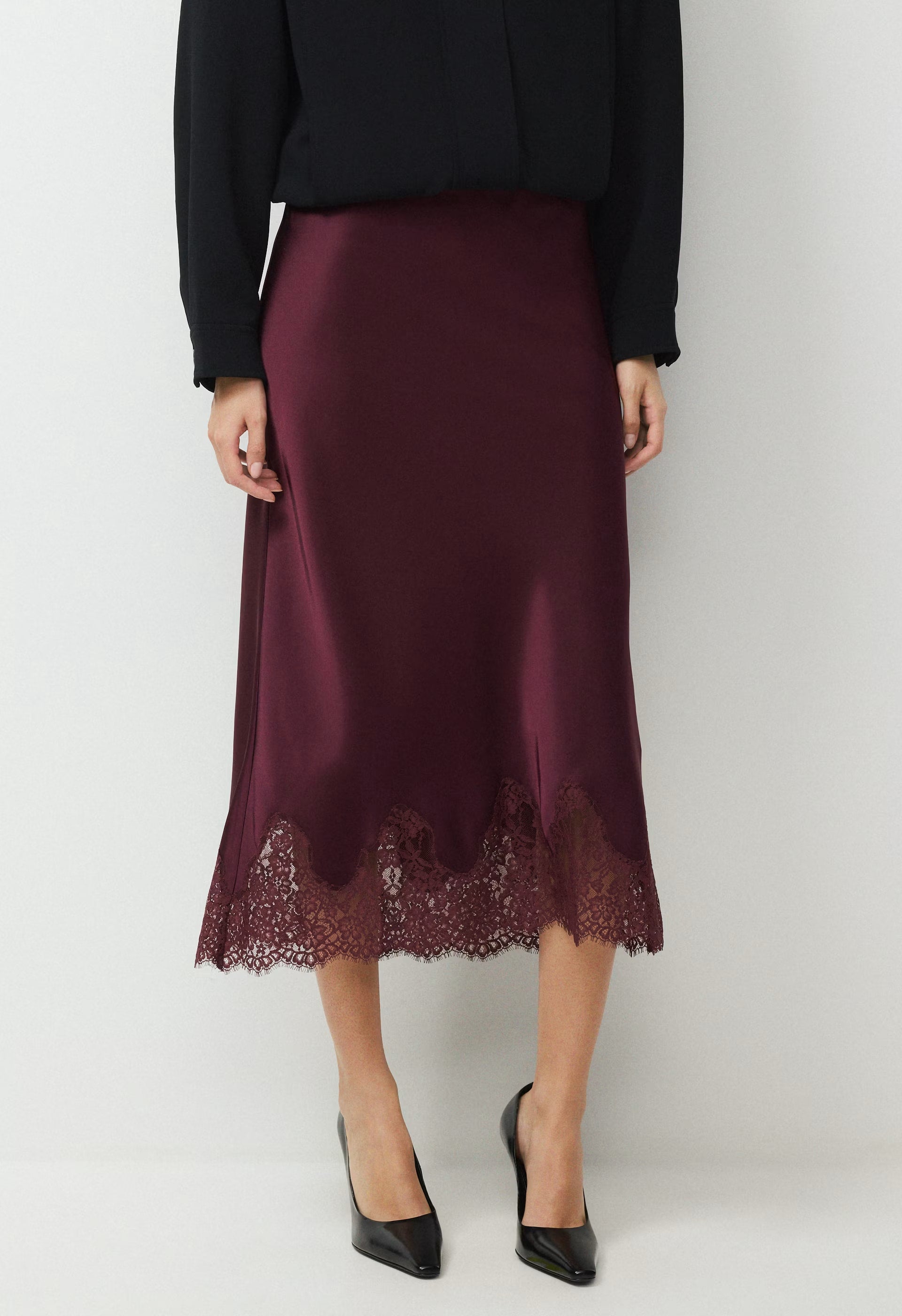 Henrietta Satin Skirt - SPLM LLC/SPKLG CHMPGN