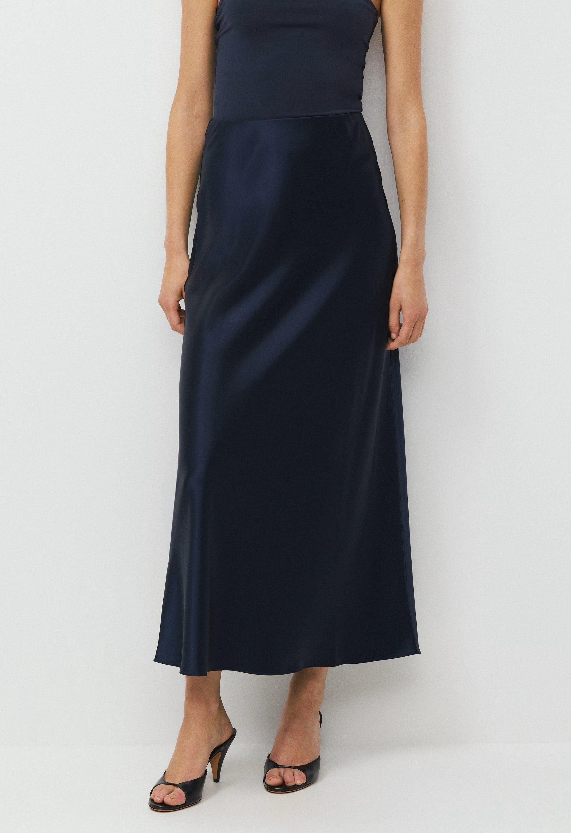 Capture Satin Skirt - ADMIRAL