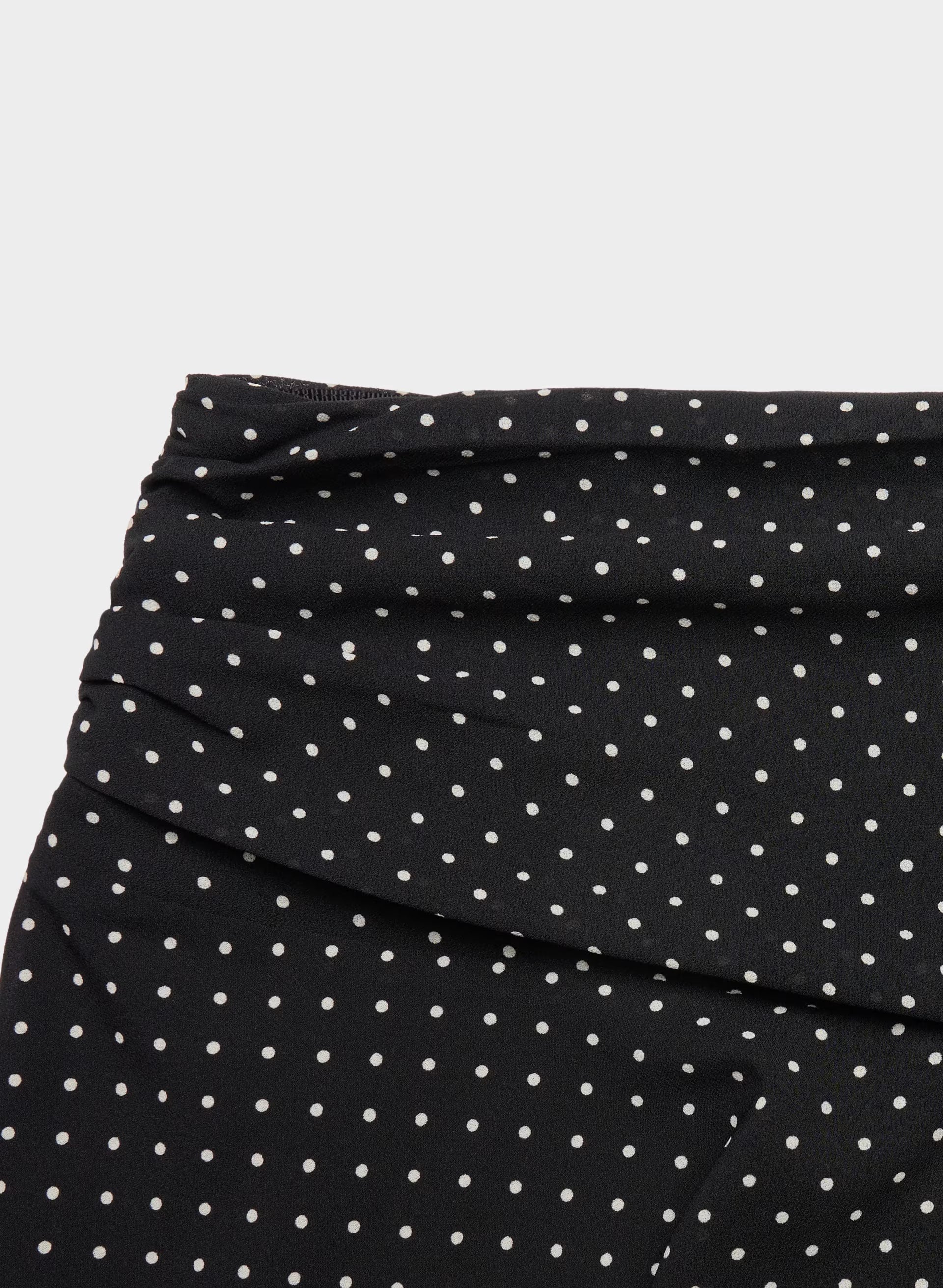 Scene Skort - BLACK/BIRCH