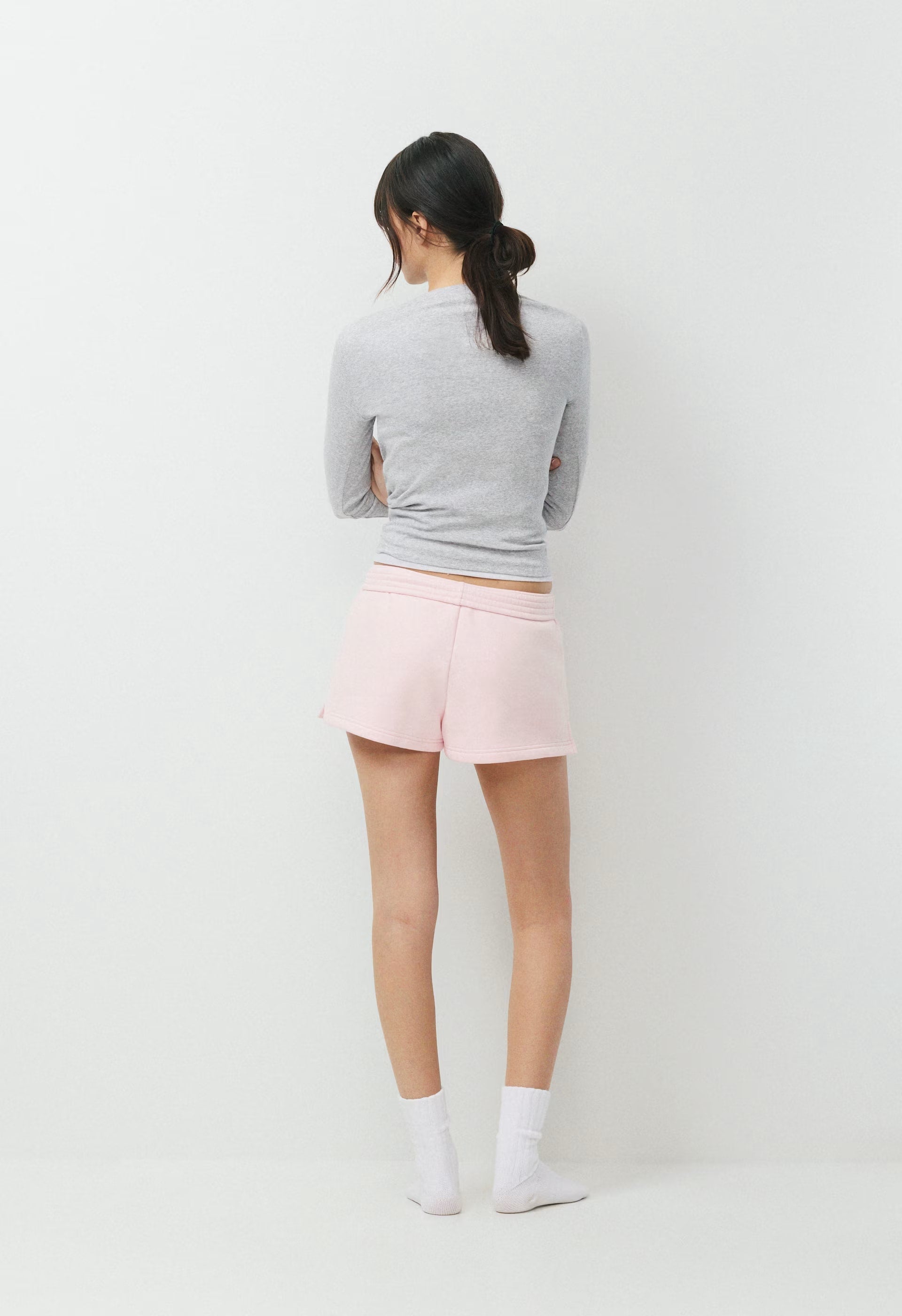 Cozy Sweatfleece Perfect Micro Short - MAGNOLIA
