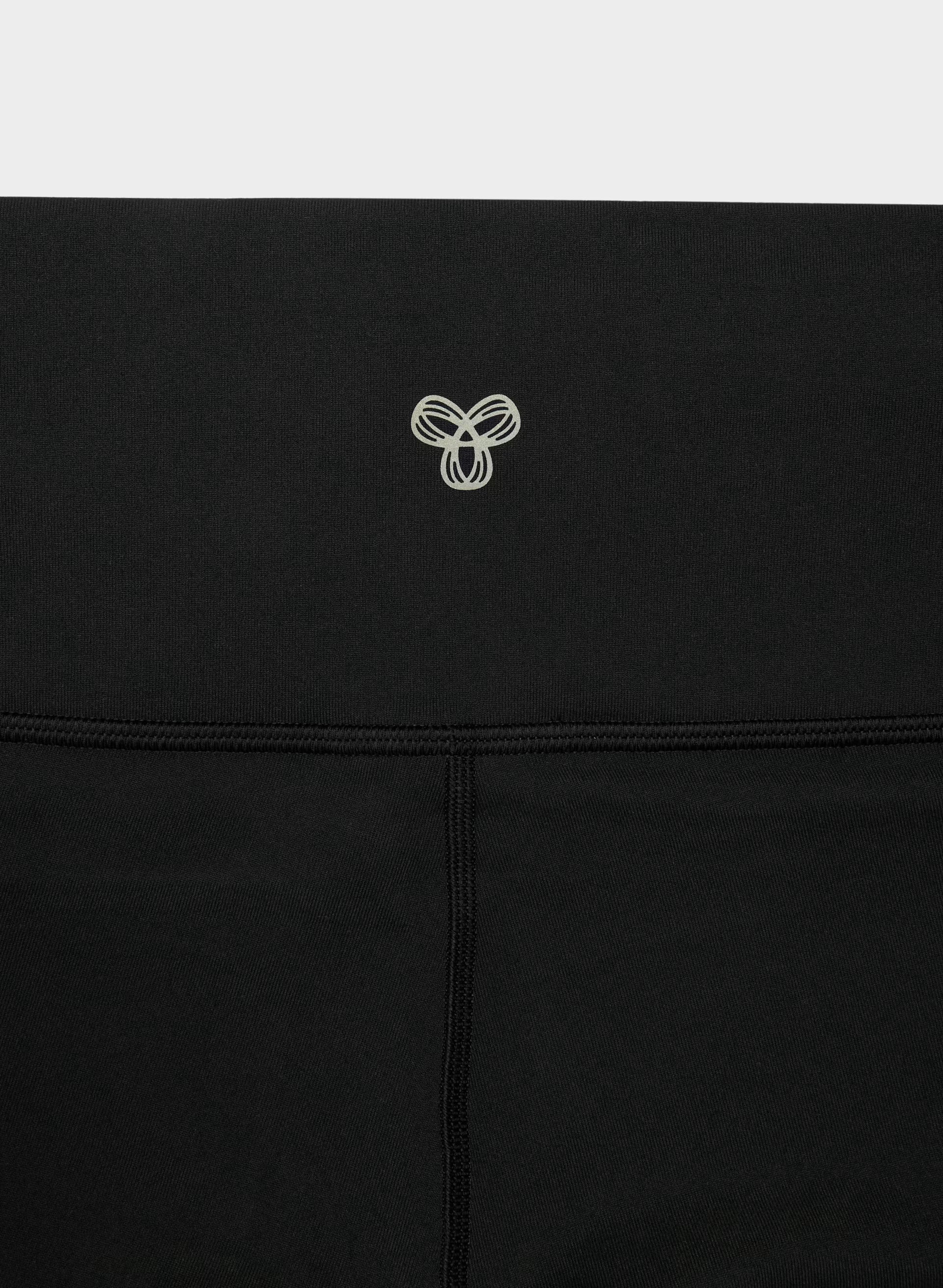 LIFE Atmosphere Hi-Rise 7 Short - BLACK