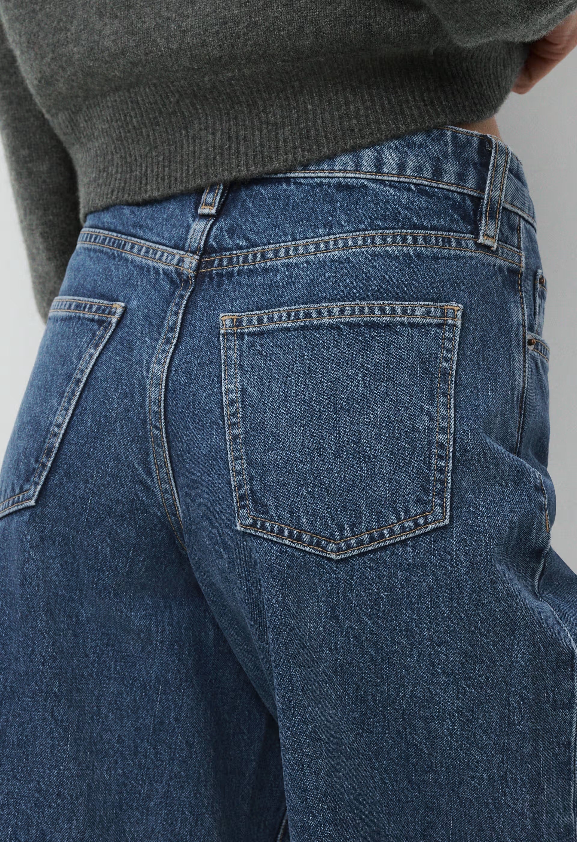 Publicity Below-Knee Denim Short - NO-STRESS MEDIUM BLUE