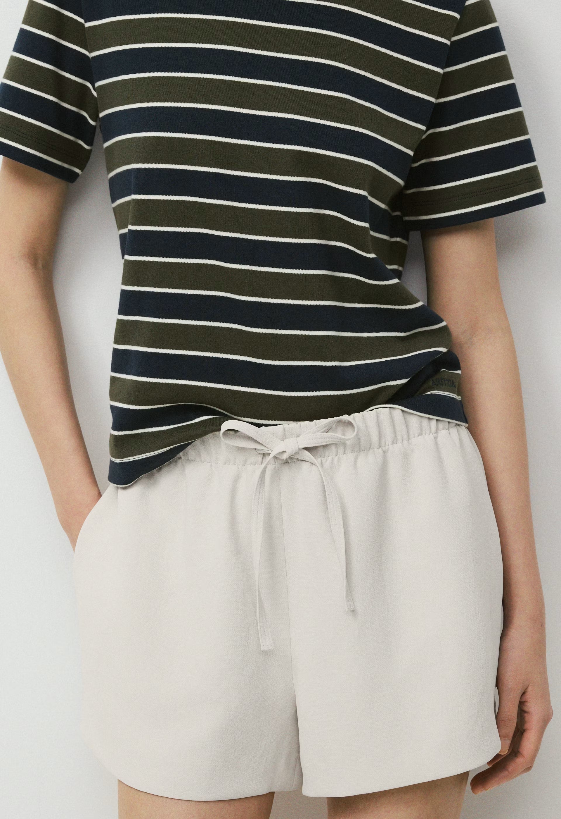 The Lodge Short™ Mini - Crepette™ - METROPOLIS BEIGE