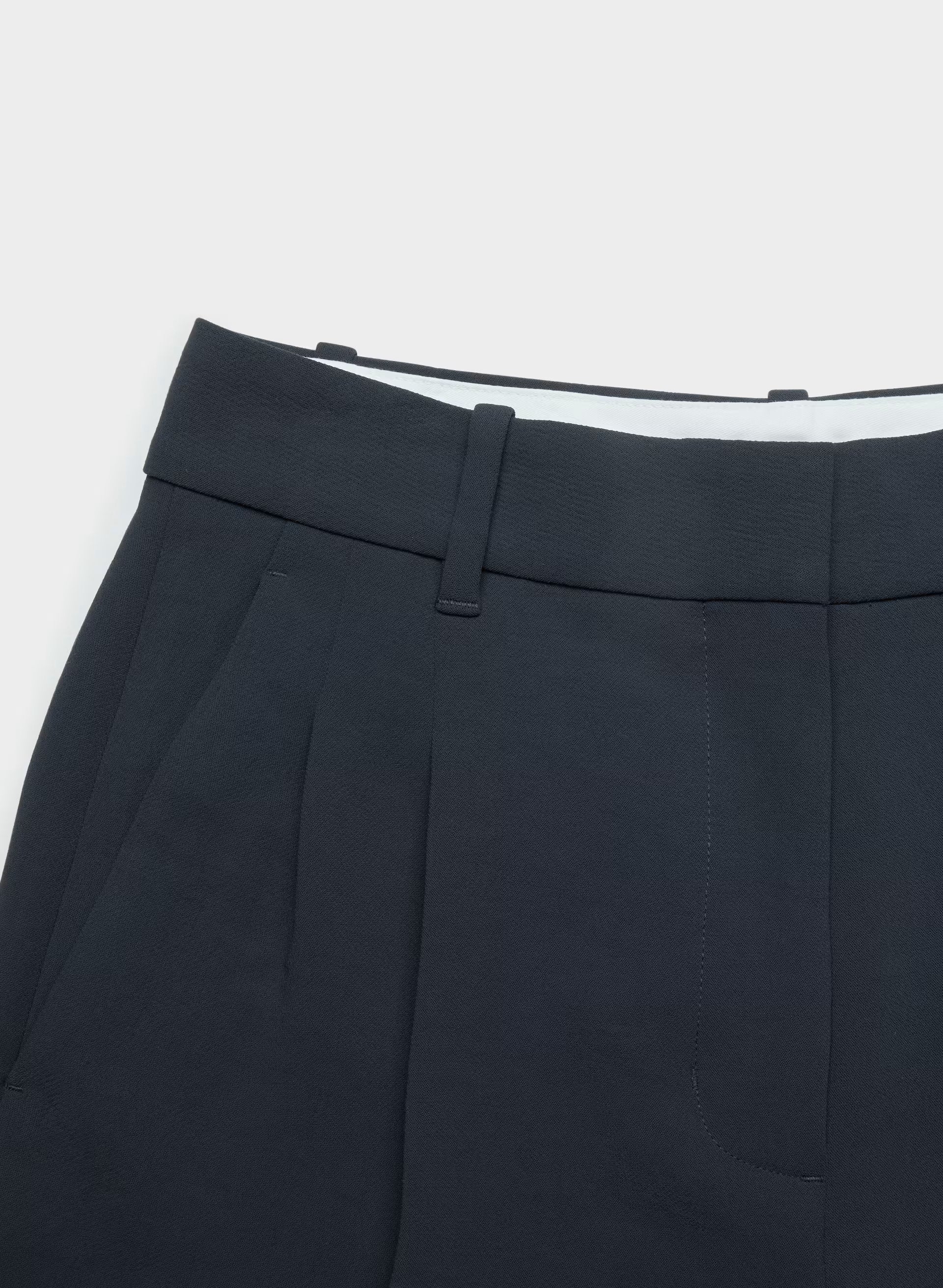 The Effortless Short™ Mini - Crepette™ - DARK NIGHT NAVY