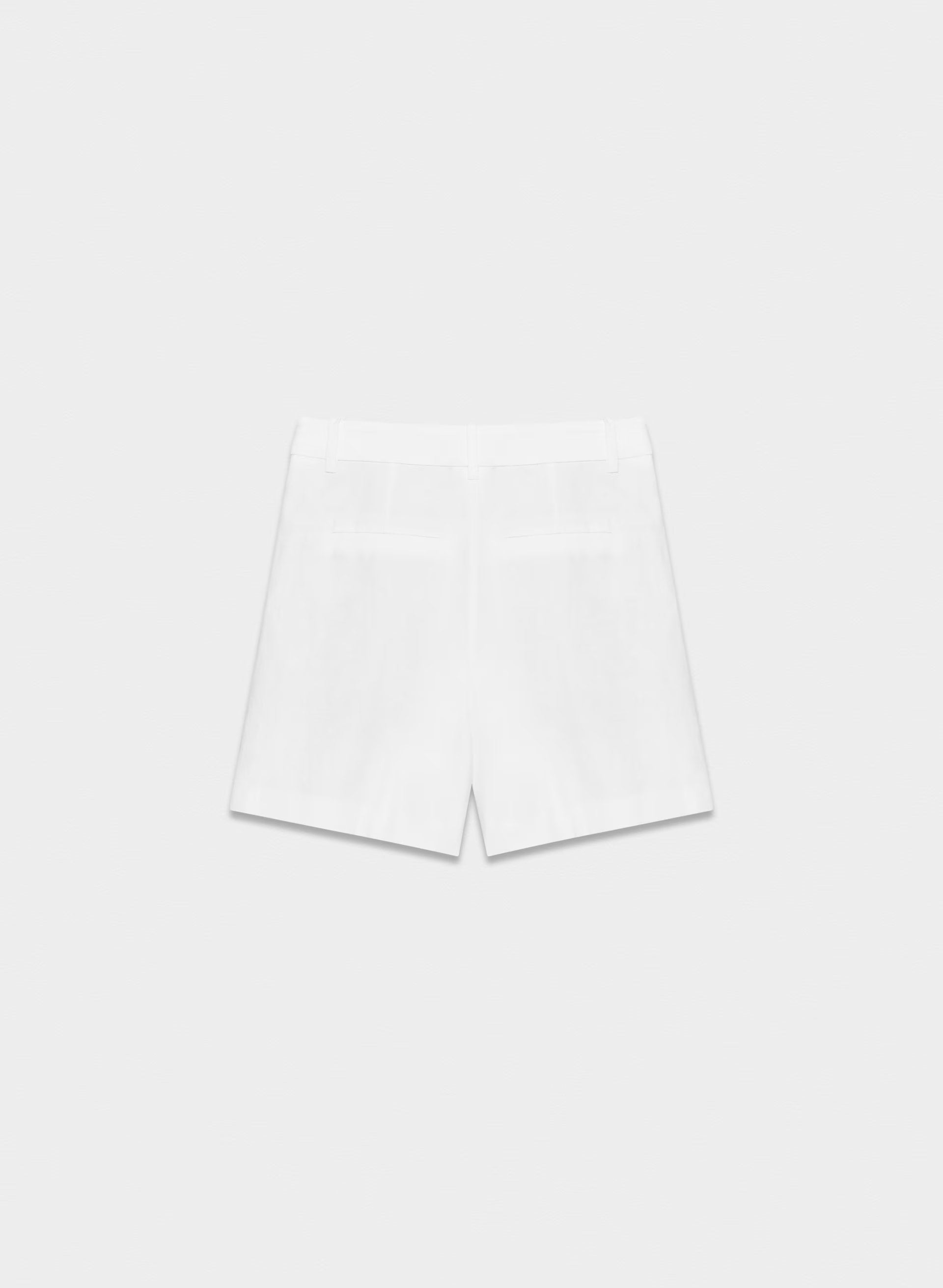 The Effortless Short™ Mid-Thigh - CruiseLinen™ - WHITE