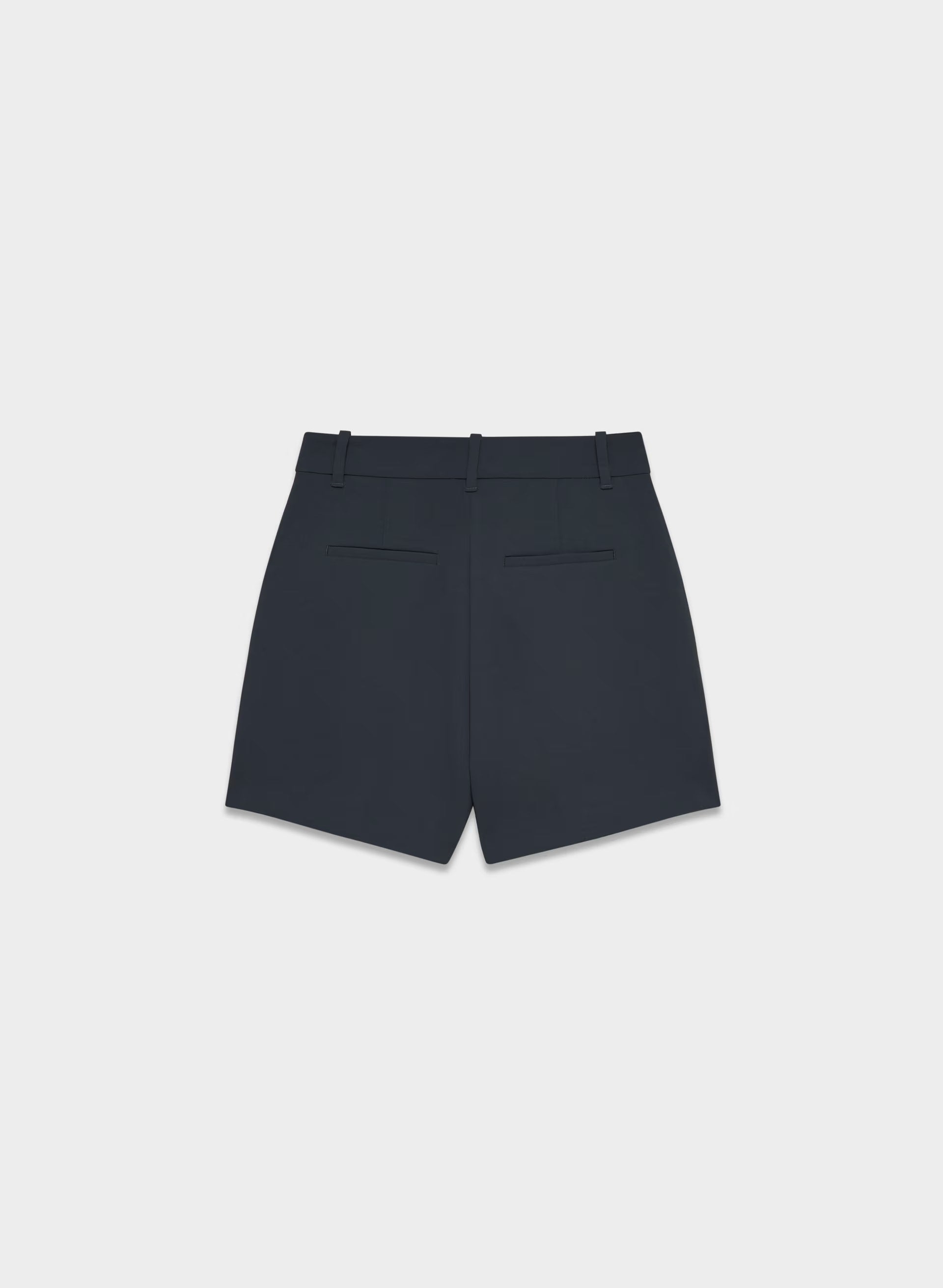 The Effortless Short™ Curve-Fit Mid-Thigh - Crepette™ - DARK NIGHT NAVY
