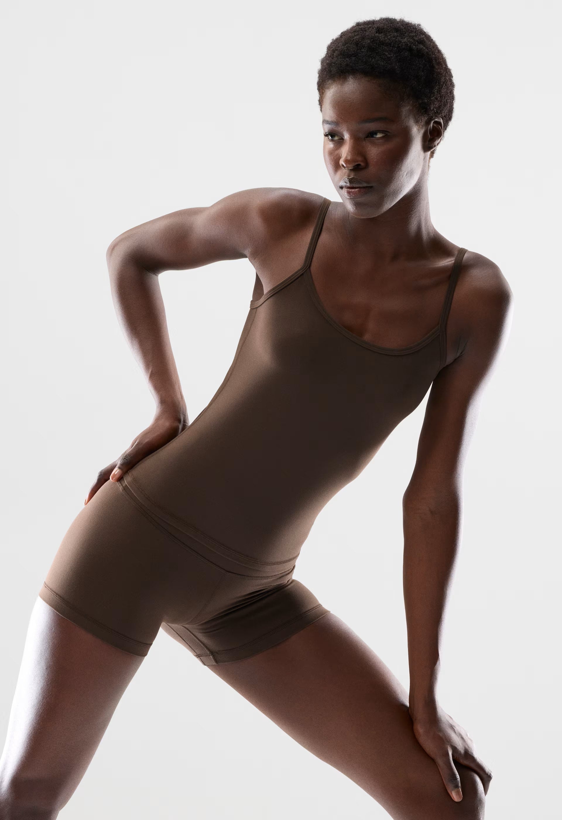 BUTTER Essential Cami Tank - RICH MOCHA BROWN