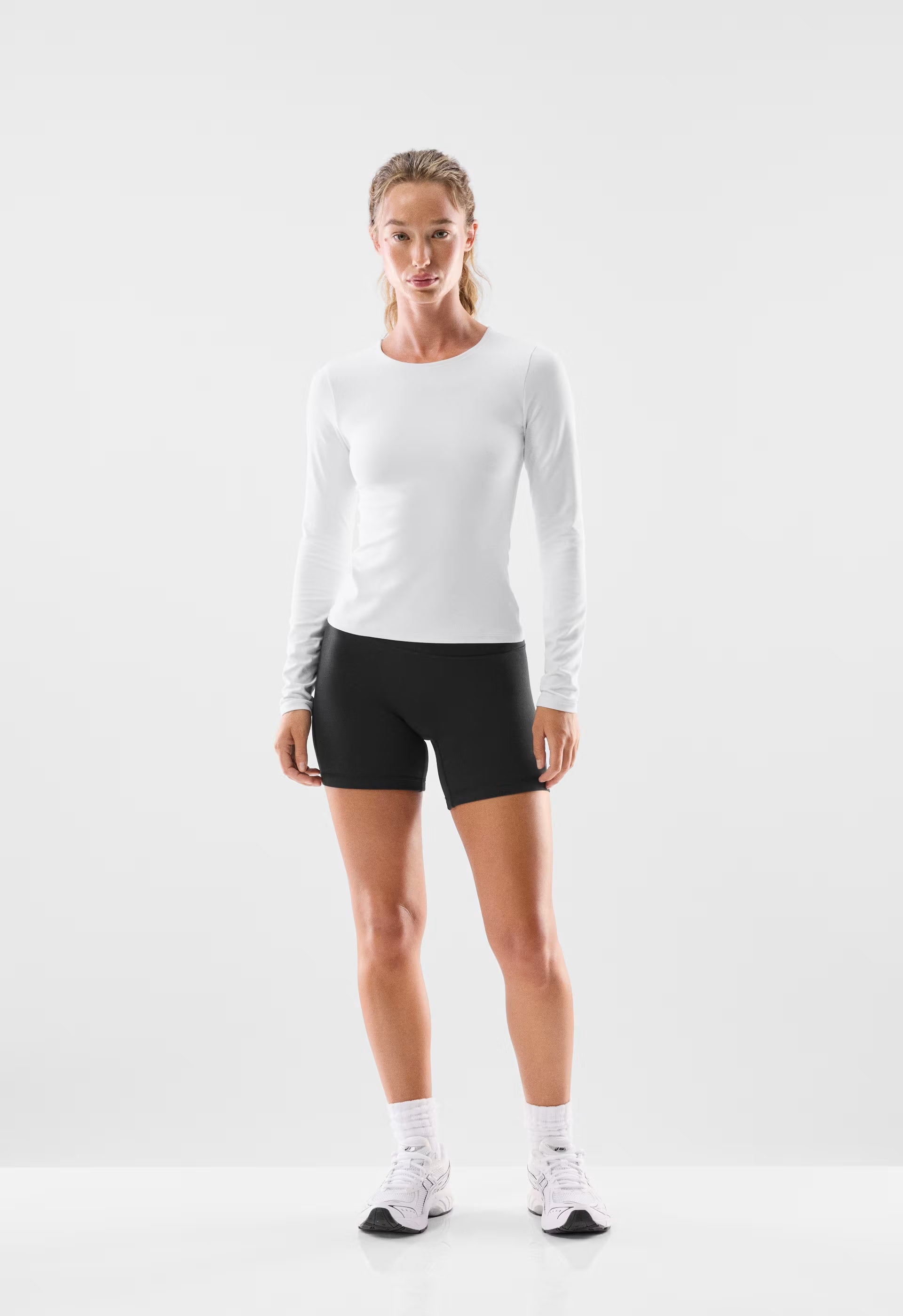 BUTTER Essential Longsleeve - BRIGHT WHITE