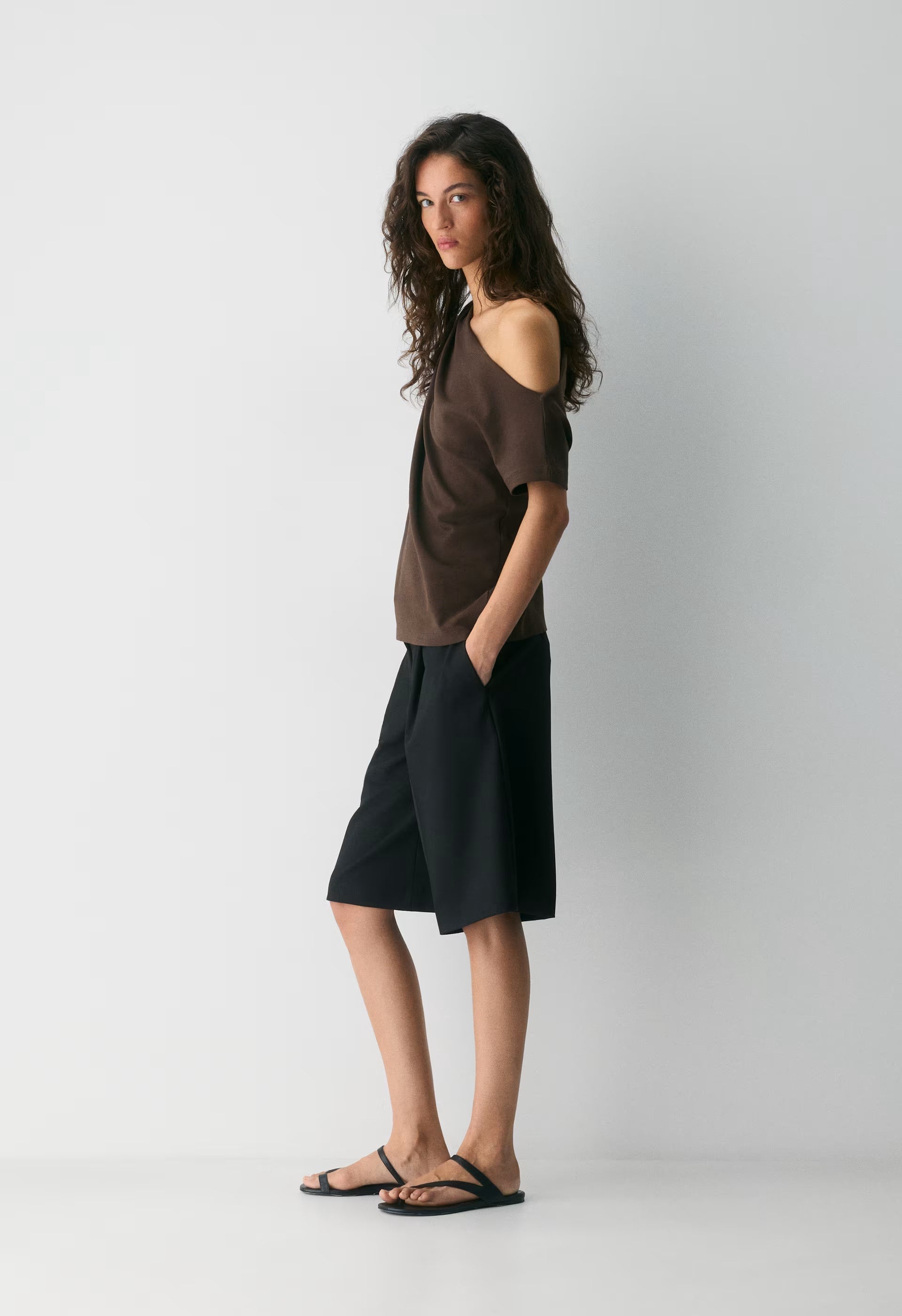 InterLock Cotton Script Top - RICH MOCHA BROWN